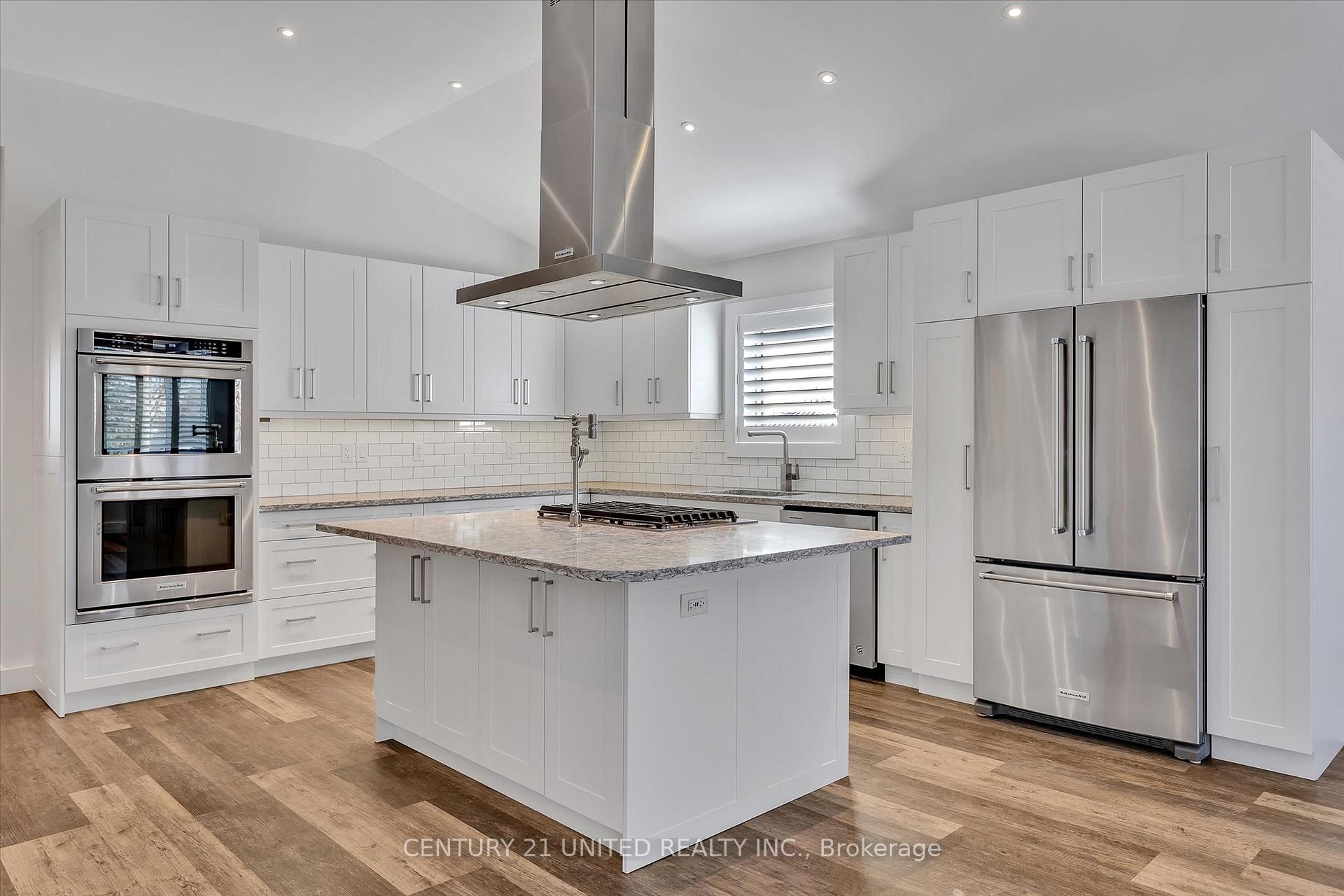 Photo 6 of 4 Andrew Drive, Kawartha Lakes, Lindsay — HOMEH