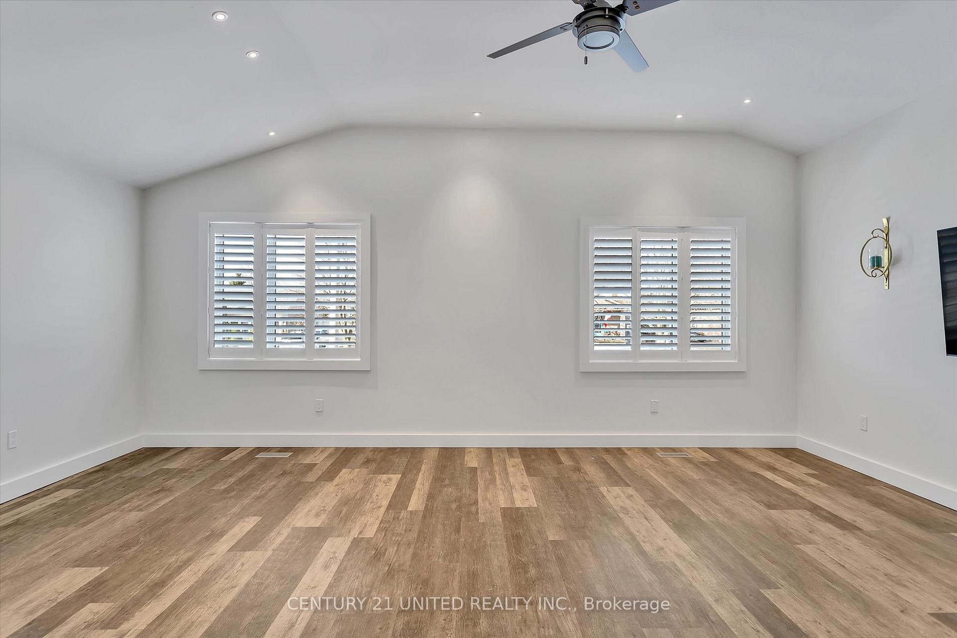 Photo 11 of 4 Andrew Drive, Kawartha Lakes, Lindsay — HOMEH