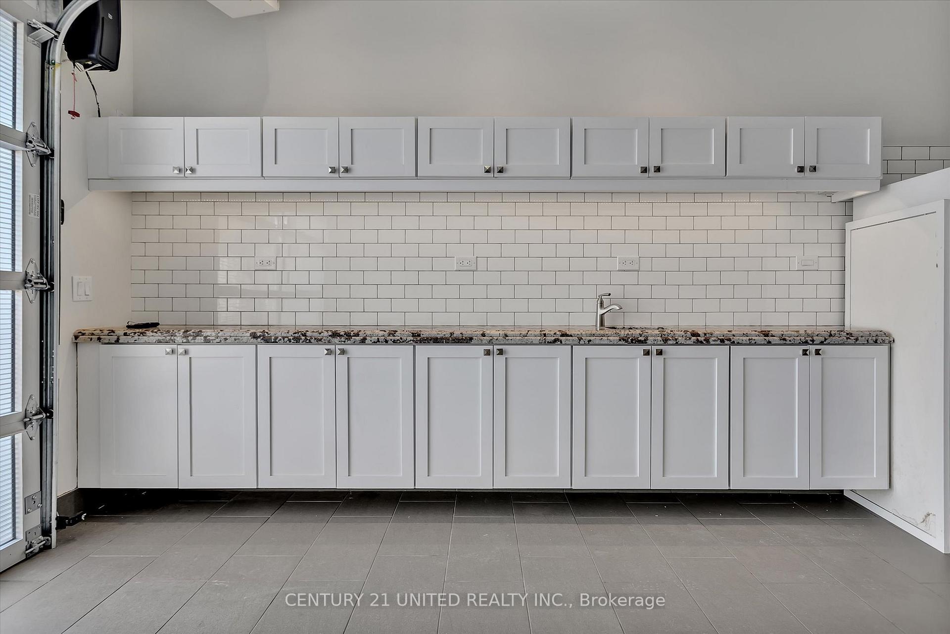 Photo 27 of 4 Andrew Drive, Kawartha Lakes, Lindsay — HOMEH
