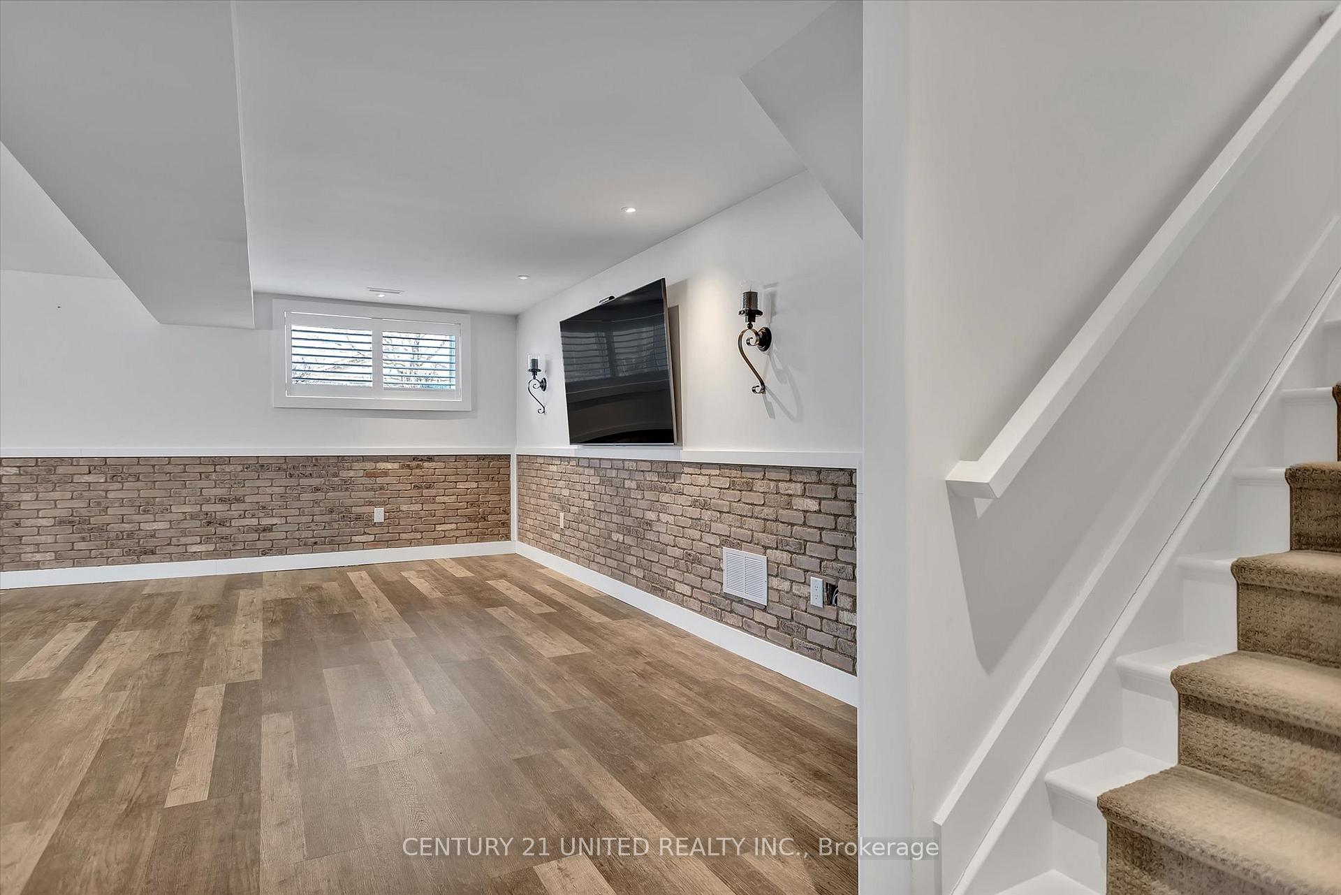 Photo 30 of 4 Andrew Drive, Kawartha Lakes, Lindsay — HOMEH