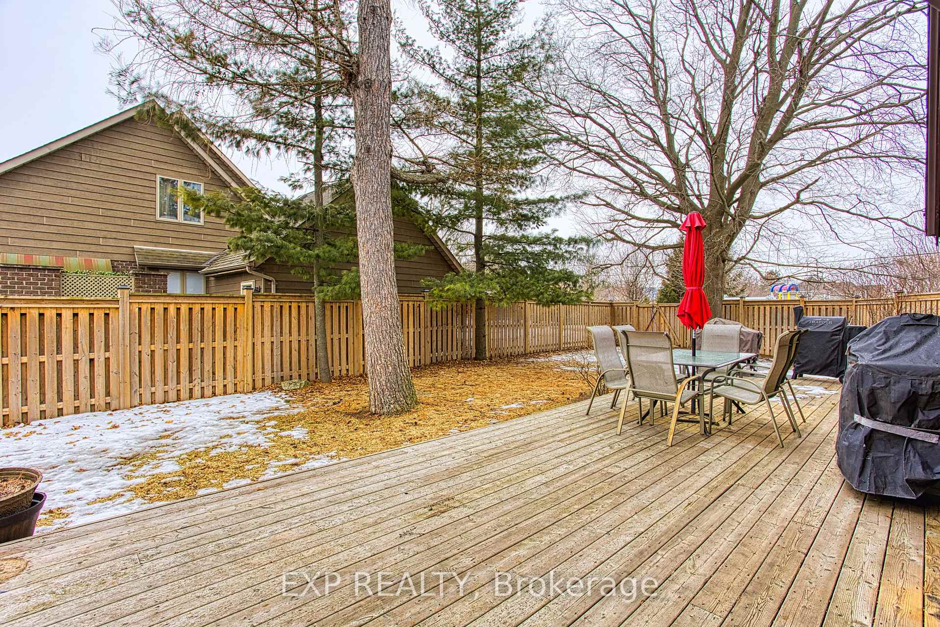 Photo 31 of 202 Central Avenue, Grimsby, Grimsby East — HOMEH