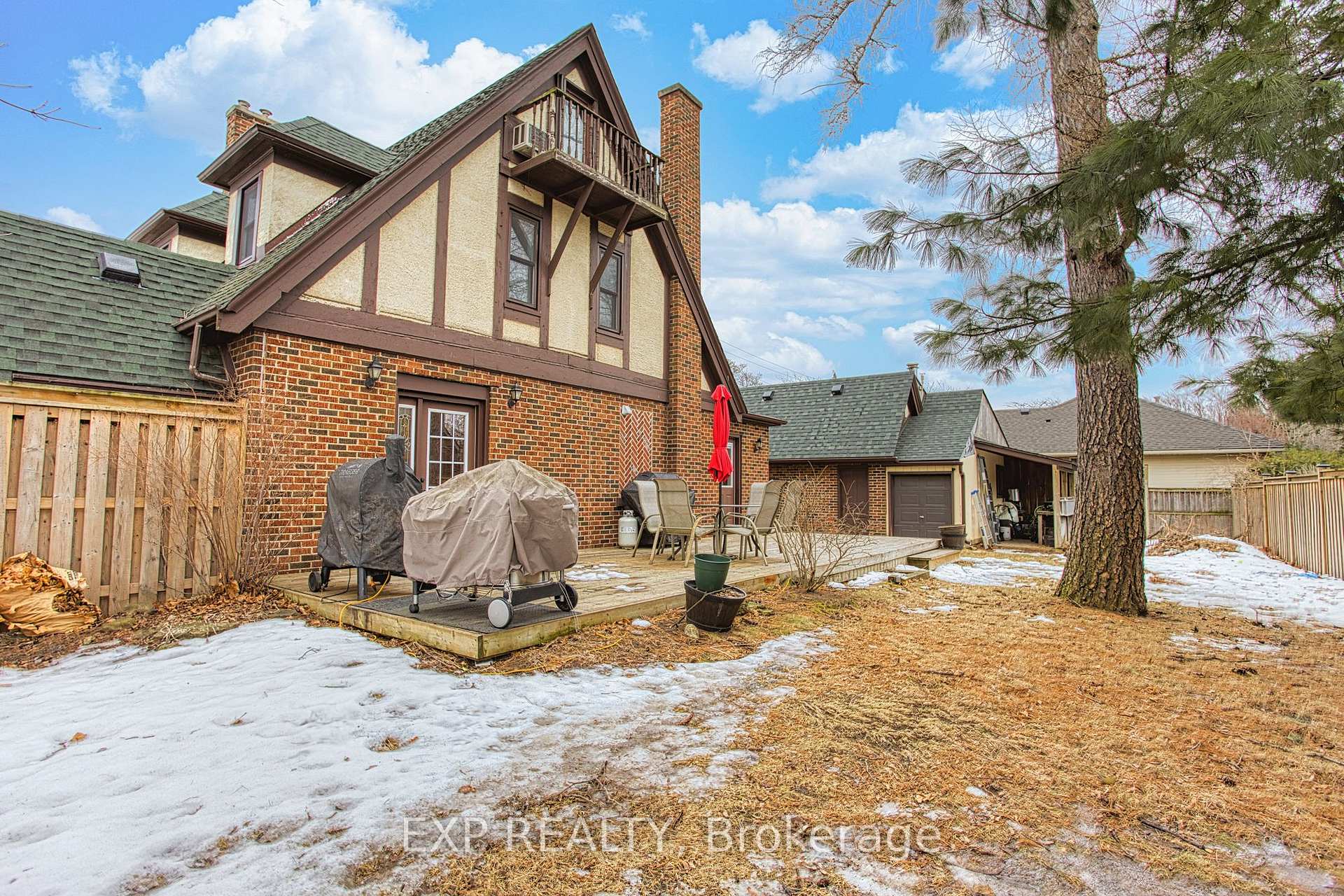 Photo 33 of 202 Central Avenue, Grimsby, Grimsby East — HOMEH