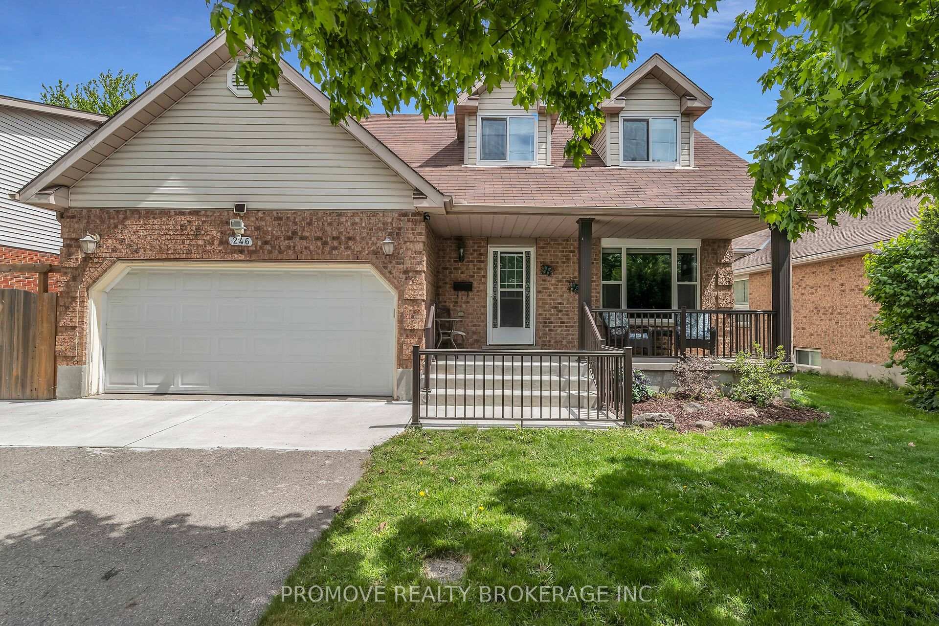 Photo 5 of 246 Elmira Road S, Guelph, Willow West/Sugarbush/West Acres — HOMEH