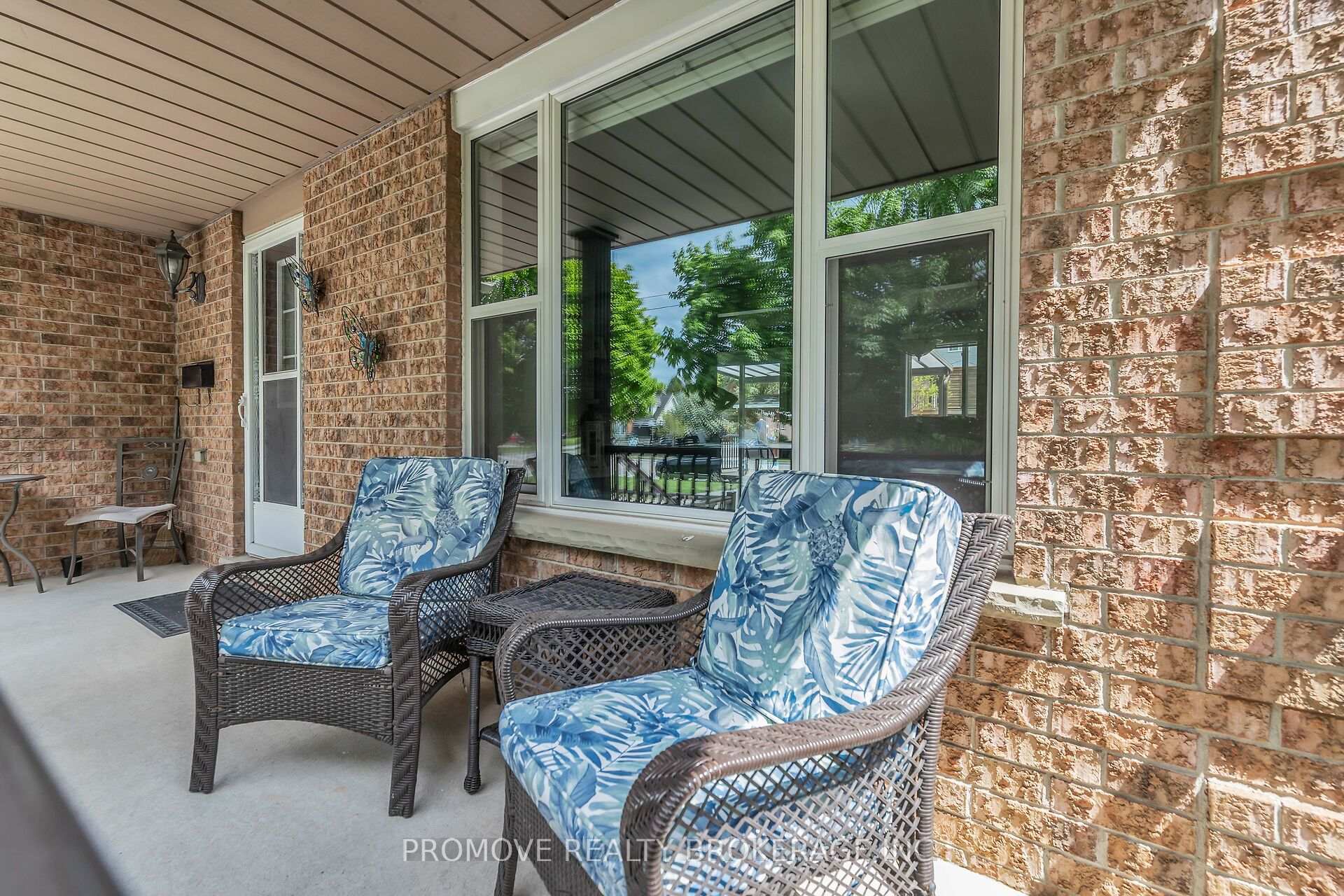 Photo 7 of 246 Elmira Road S, Guelph, Willow West/Sugarbush/West Acres — HOMEH