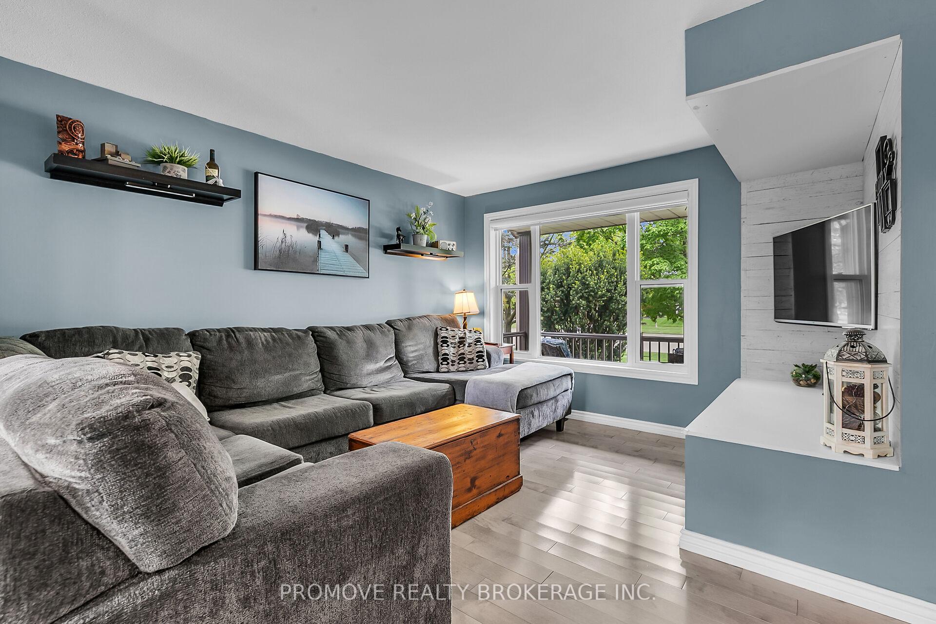 Photo 8 of 246 Elmira Road S, Guelph, Willow West/Sugarbush/West Acres — HOMEH