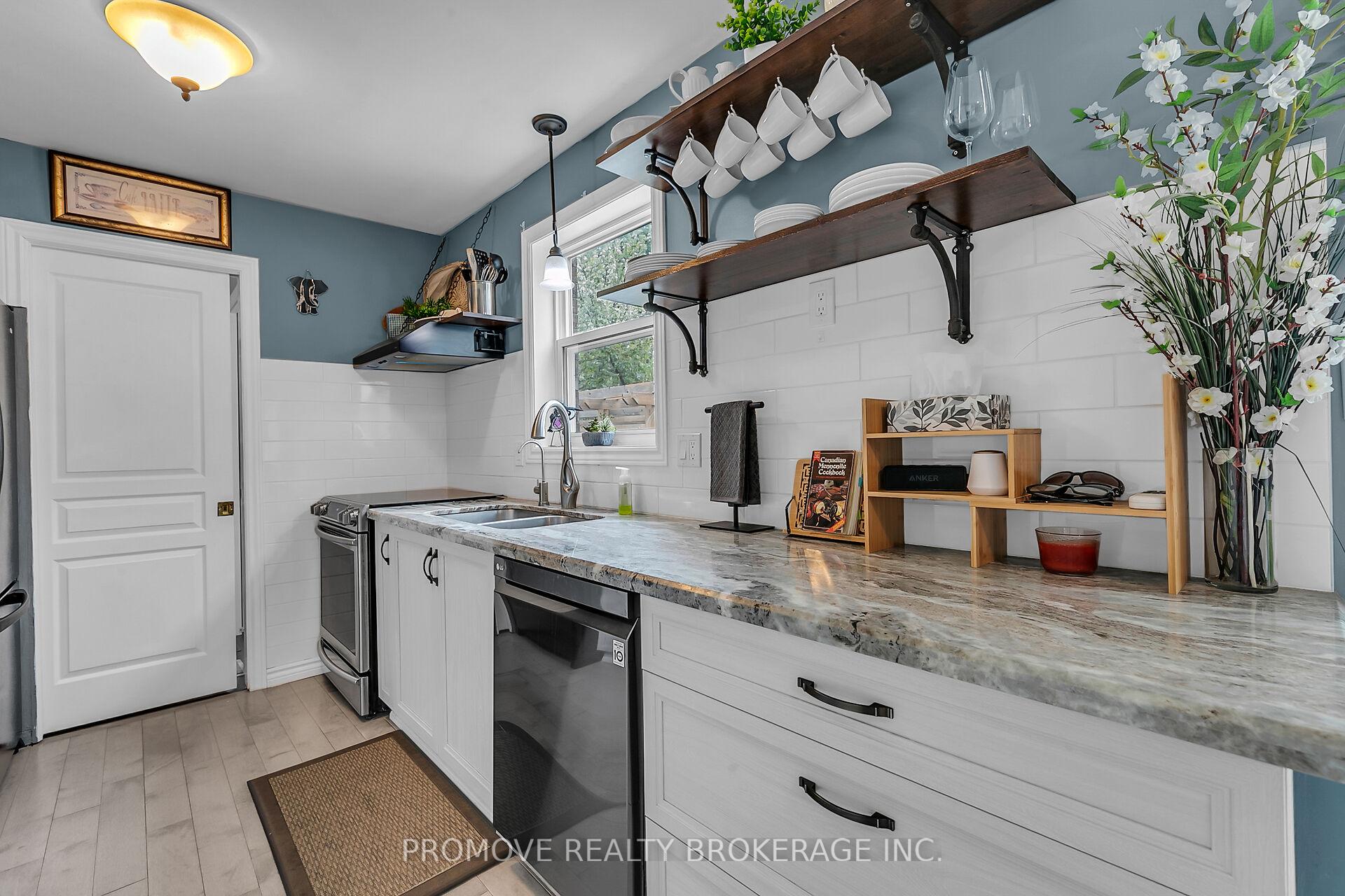 Photo 15 of 246 Elmira Road S, Guelph, Willow West/Sugarbush/West Acres — HOMEH