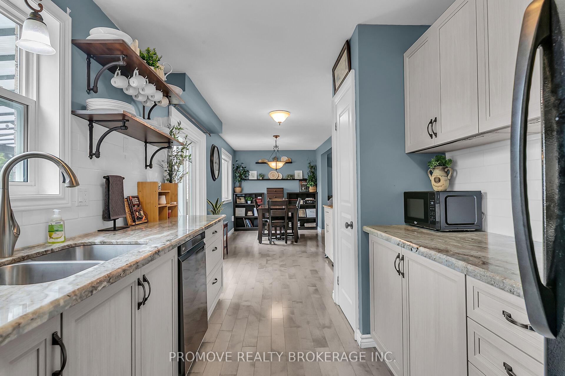 Photo 17 of 246 Elmira Road S, Guelph, Willow West/Sugarbush/West Acres — HOMEH