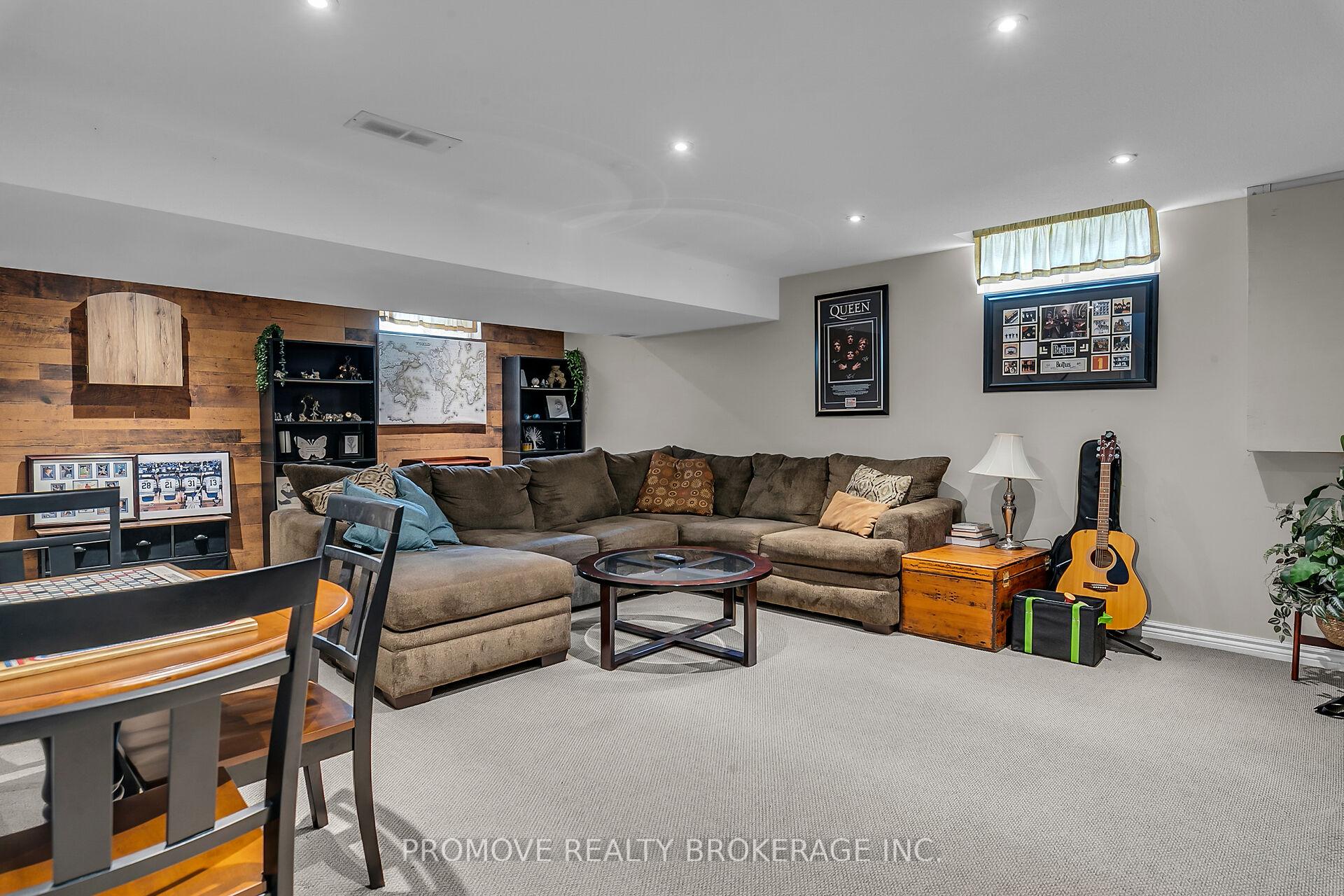 Photo 28 of 246 Elmira Road S, Guelph, Willow West/Sugarbush/West Acres — HOMEH
