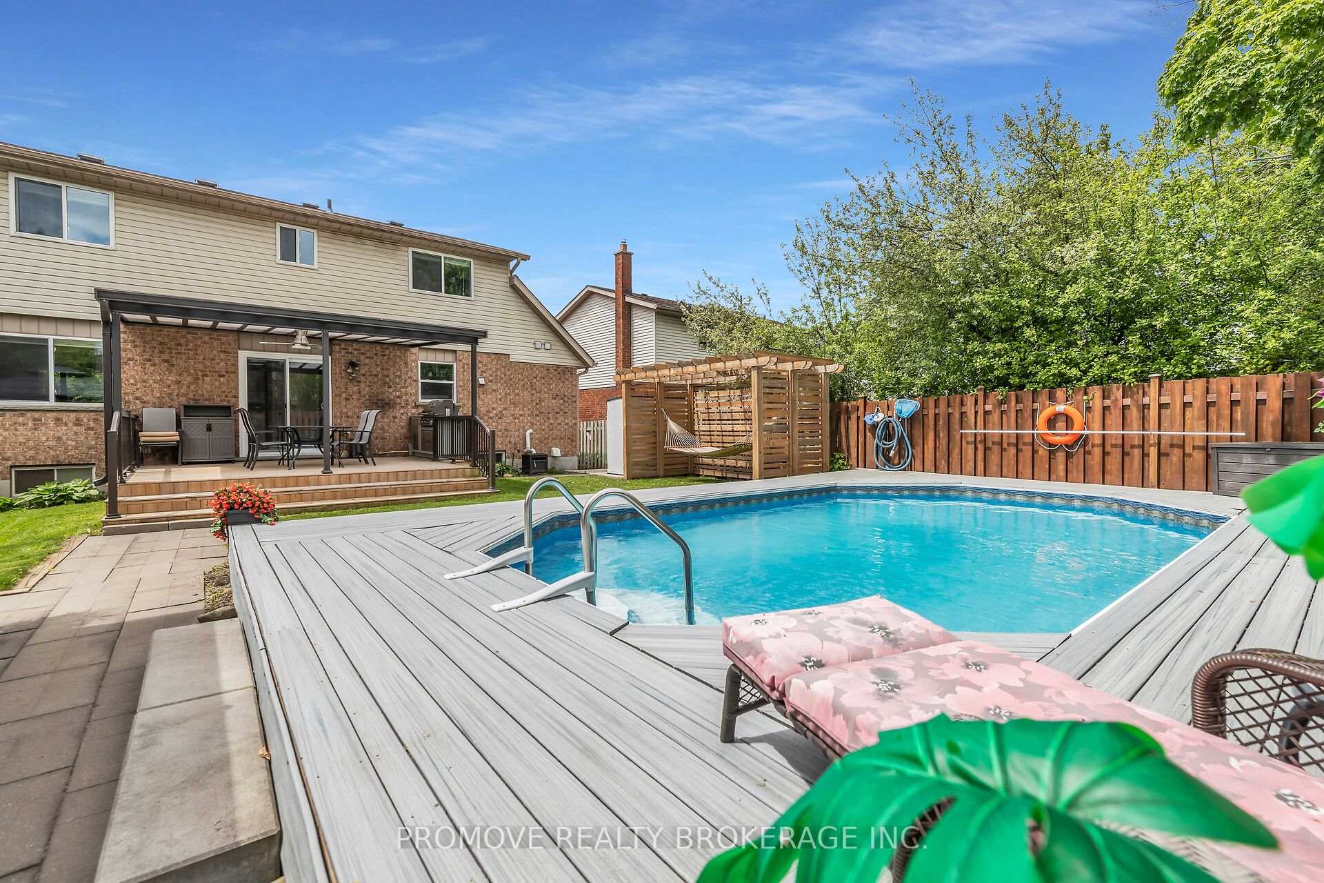 Photo 35 of 246 Elmira Road S, Guelph, Willow West/Sugarbush/West Acres — HOMEH
