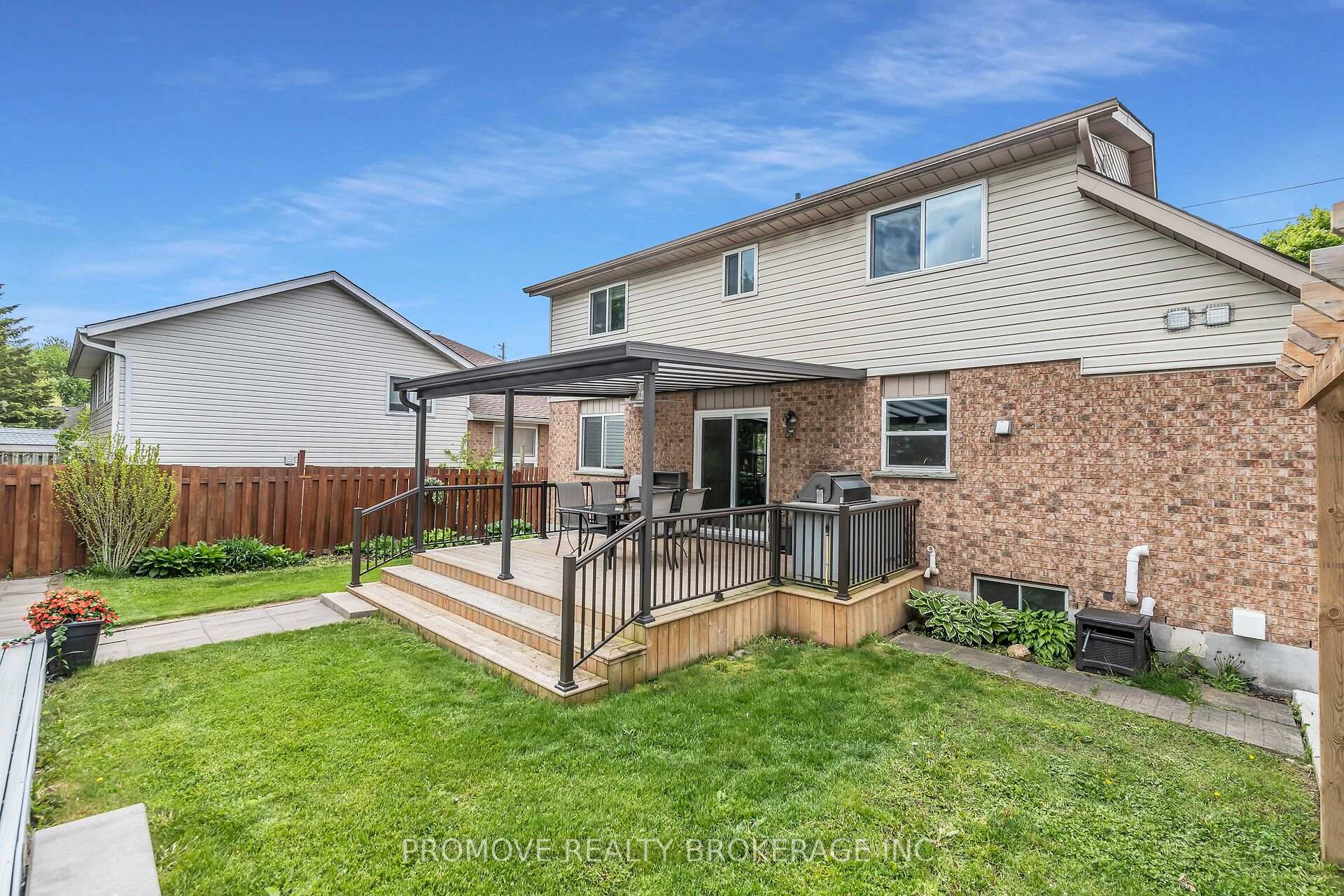 Photo 38 of 246 Elmira Road S, Guelph, Willow West/Sugarbush/West Acres — HOMEH