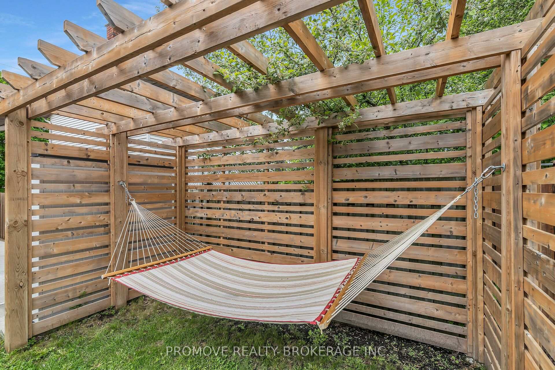 Photo 39 of 246 Elmira Road S, Guelph, Willow West/Sugarbush/West Acres — HOMEH