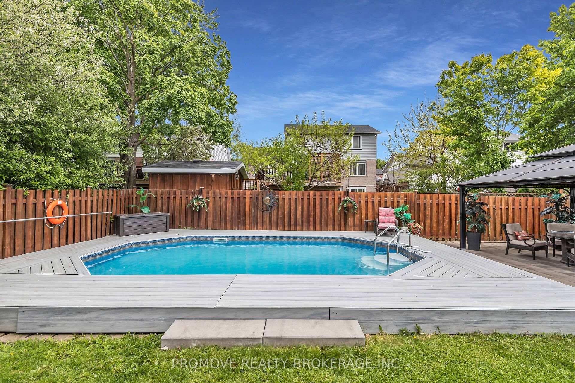 Photo 40 of 246 Elmira Road S, Guelph, Willow West/Sugarbush/West Acres — HOMEH