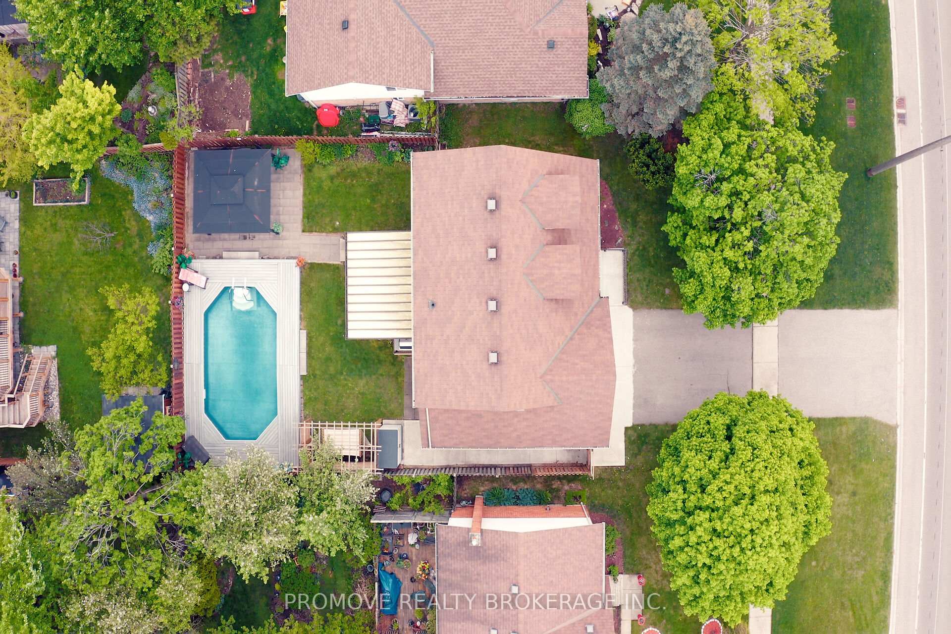 Photo 44 of 246 Elmira Road S, Guelph, Willow West/Sugarbush/West Acres — HOMEH
