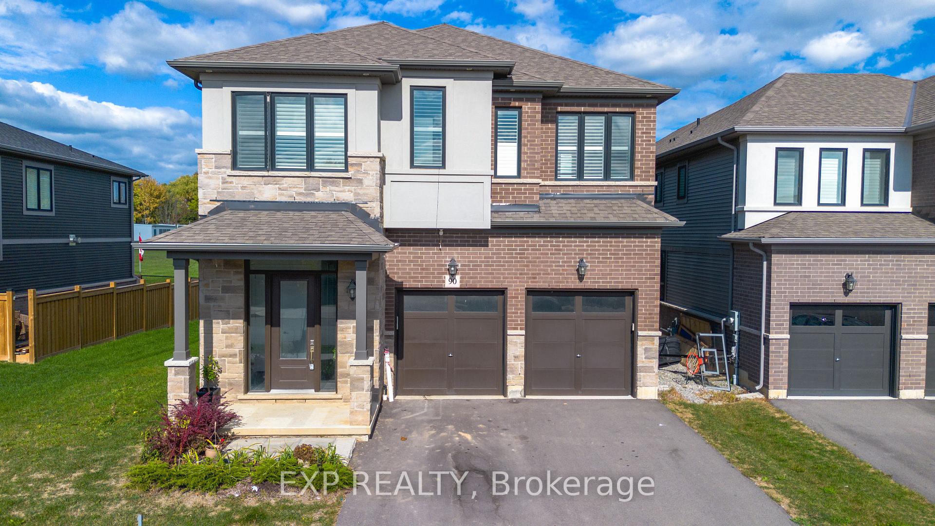 Photo 1 of 90 Spitfire Drive, Hamilton, Mount Hope — HOMEH