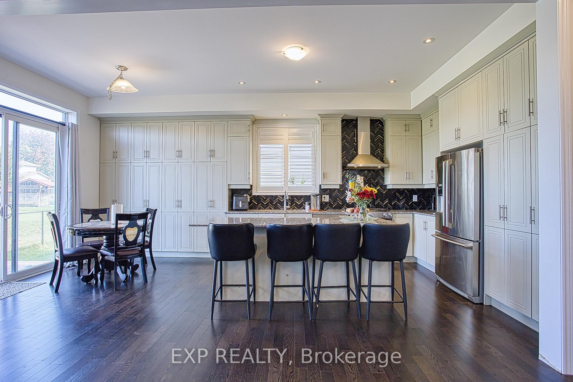 Photo 11 of 90 Spitfire Drive, Hamilton, Mount Hope — HOMEH