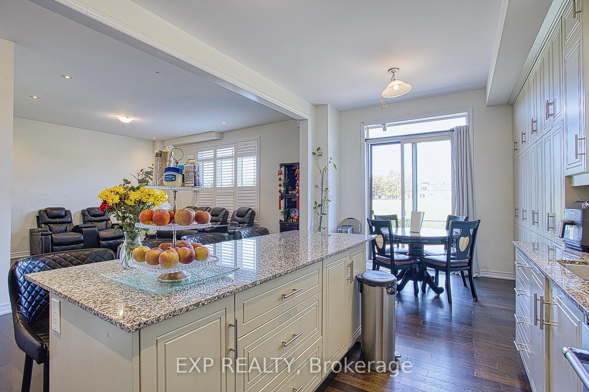 Photo 17 of 90 Spitfire Drive, Hamilton, Mount Hope — HOMEH