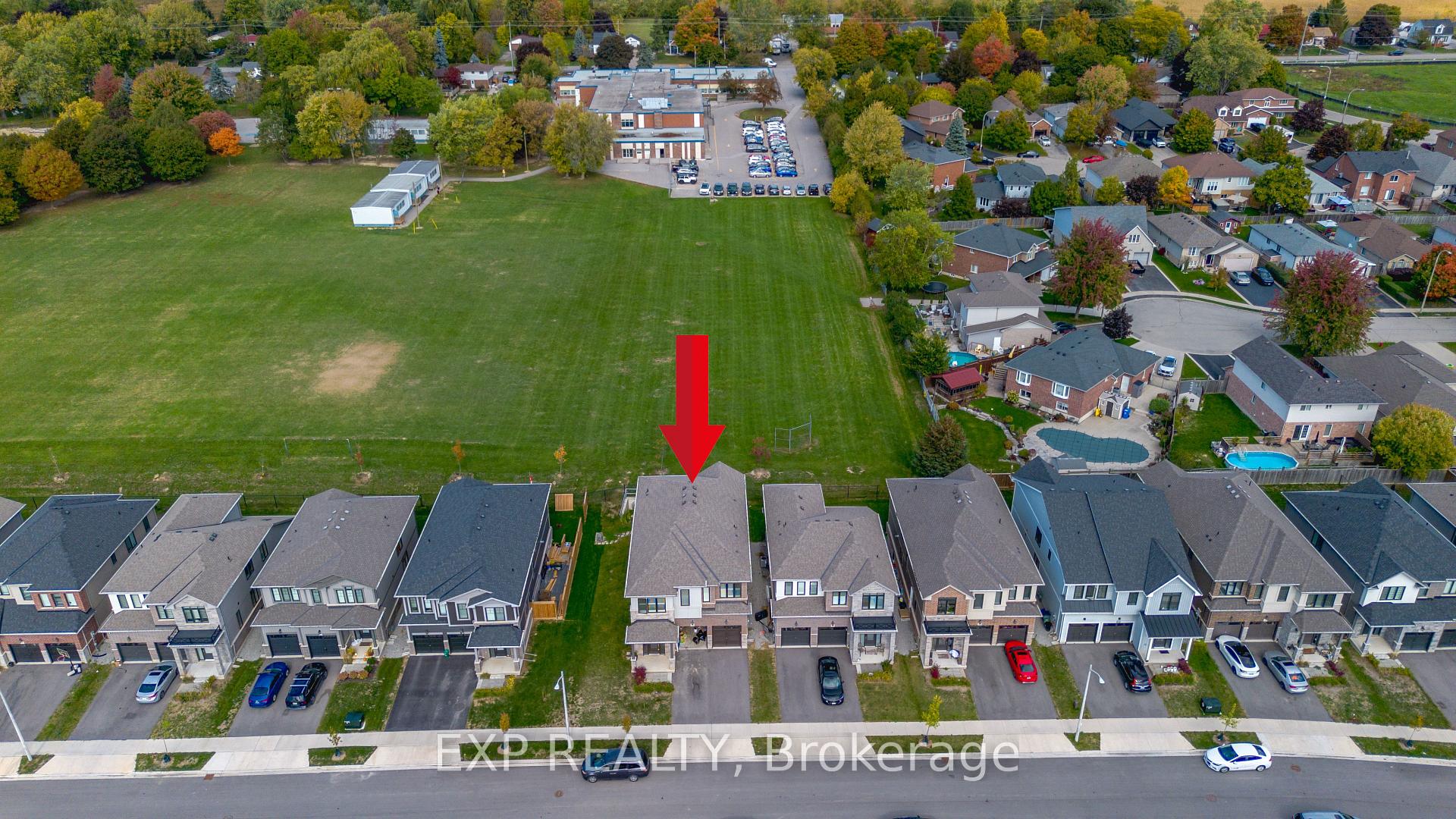 Photo 36 of 90 Spitfire Drive, Hamilton, Mount Hope — HOMEH