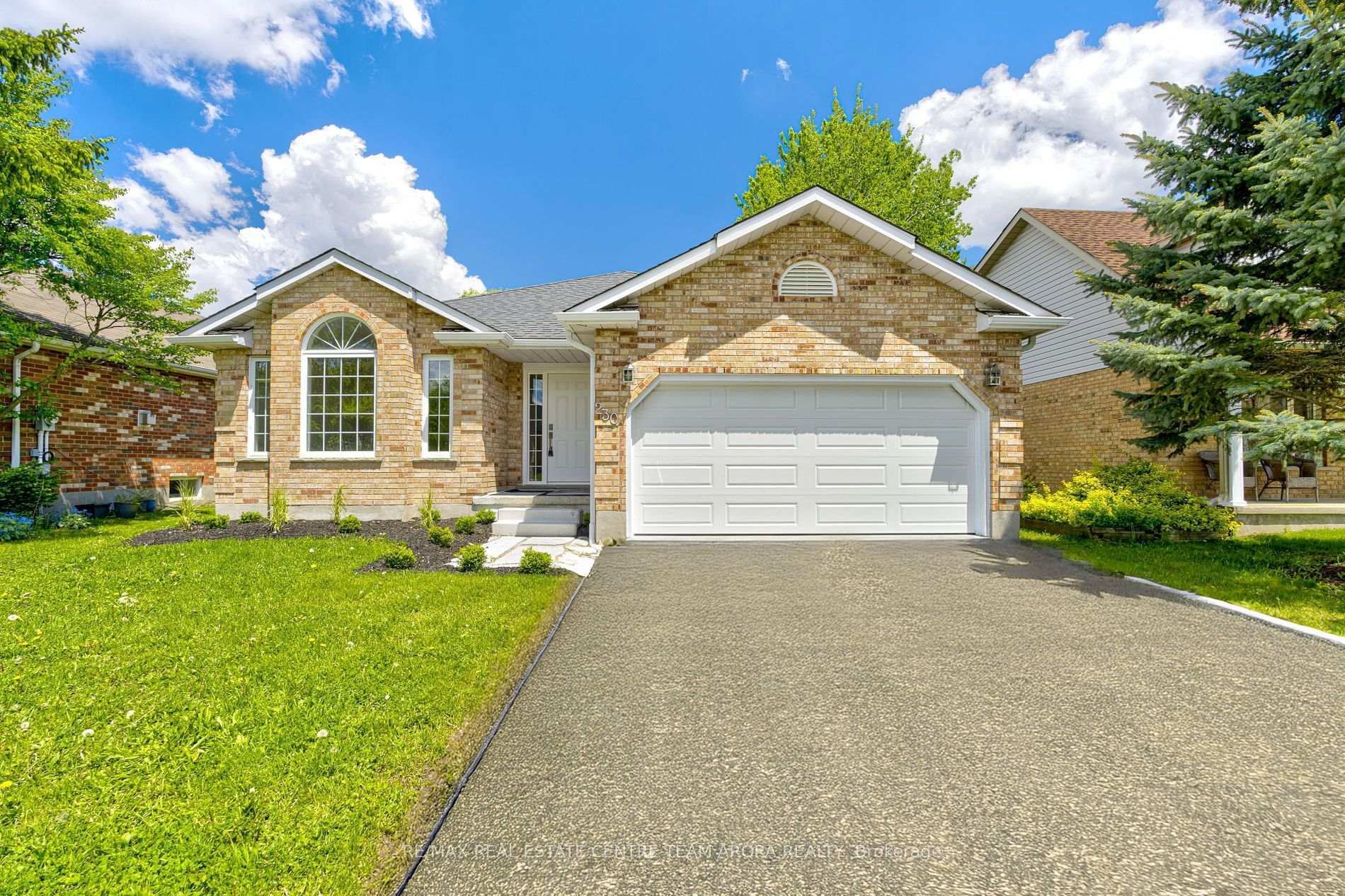 Front of 230 Elmira Road S