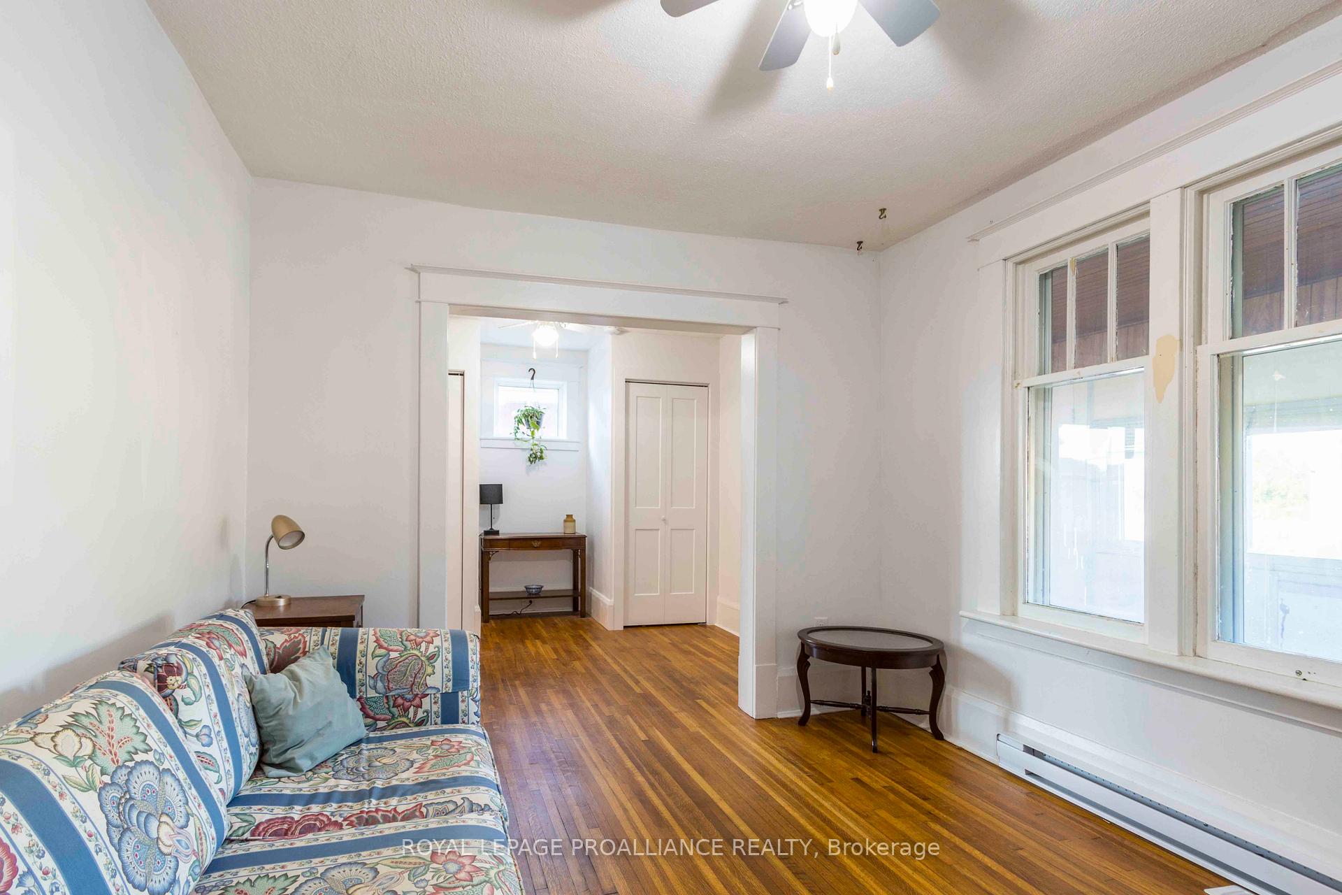 Photo 8 of 375 Coleman Street, Belleville, Belleville Ward — HOMEH