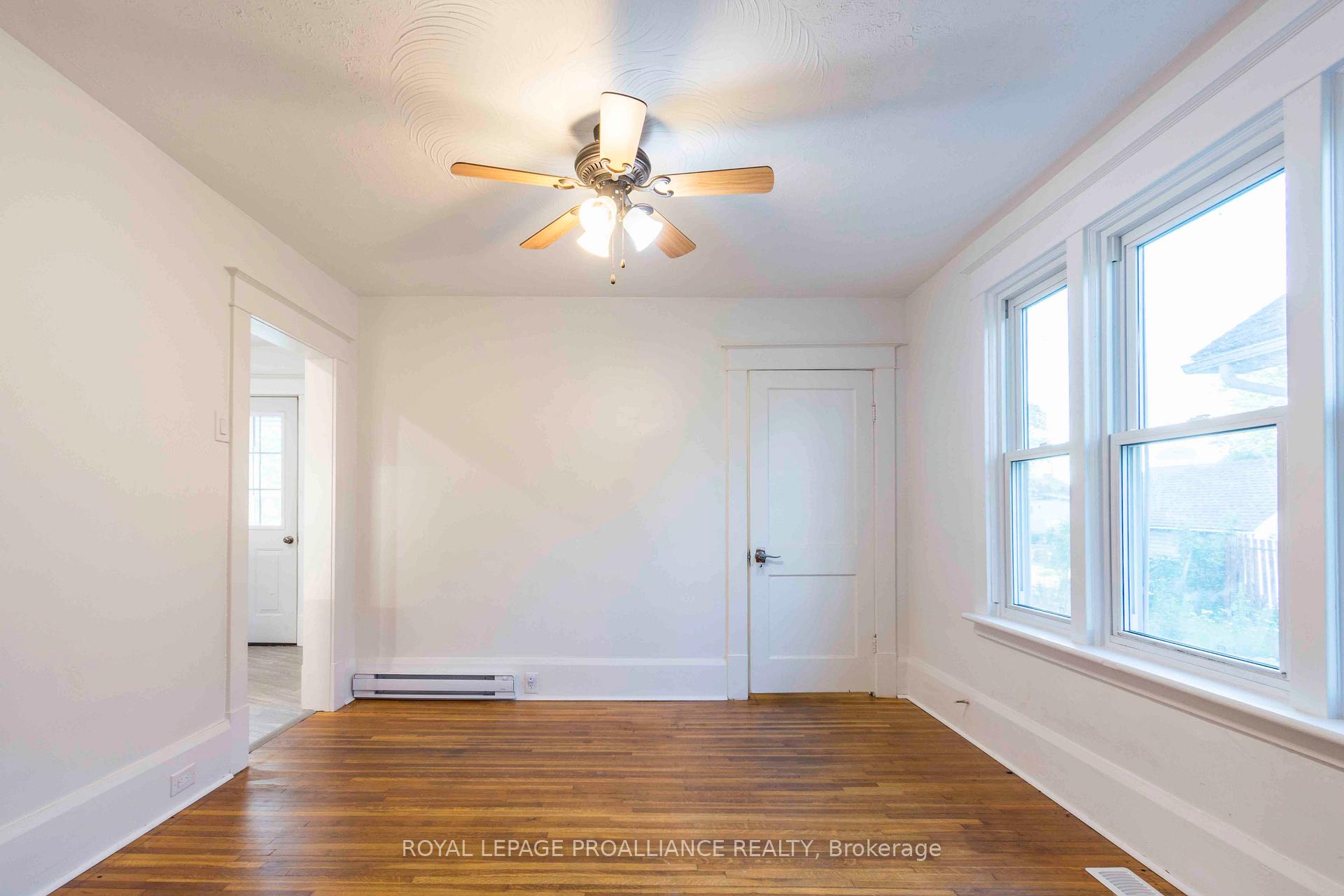 Photo 10 of 375 Coleman Street, Belleville, Belleville Ward — HOMEH