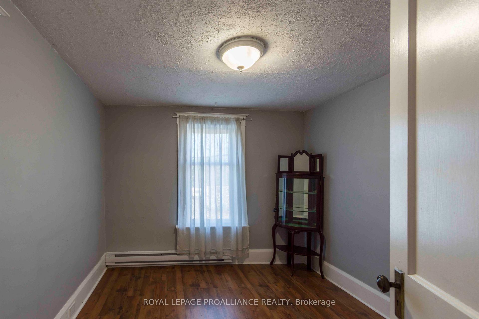 Photo 19 of 375 Coleman Street, Belleville, Belleville Ward — HOMEH