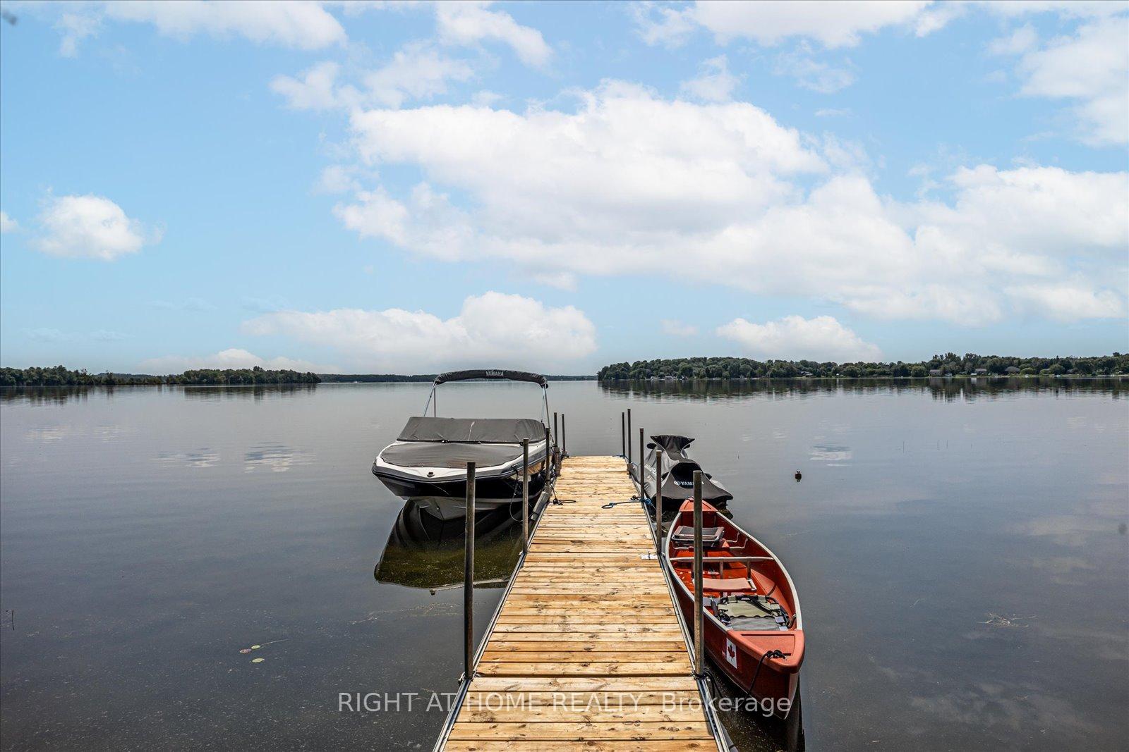 Photo 4 of 93 Oakdene Crescent, Kawartha Lakes, Mariposa — HOMEH