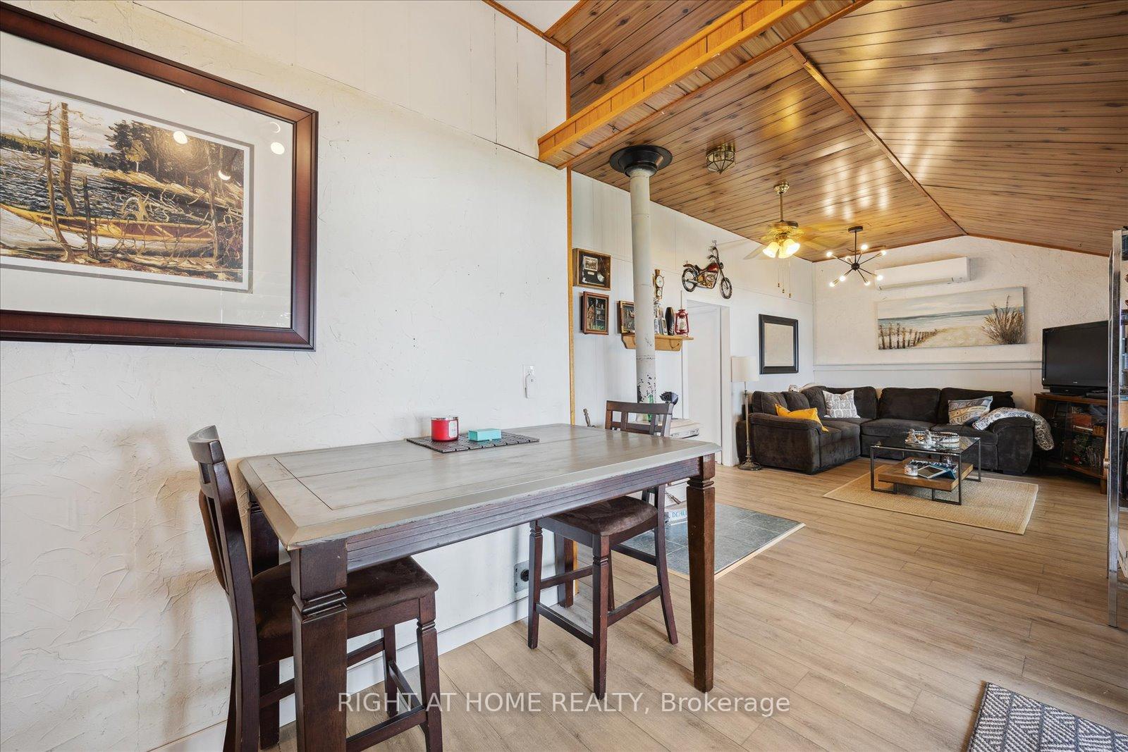 Photo 14 of 93 Oakdene Crescent, Kawartha Lakes, Mariposa — HOMEH