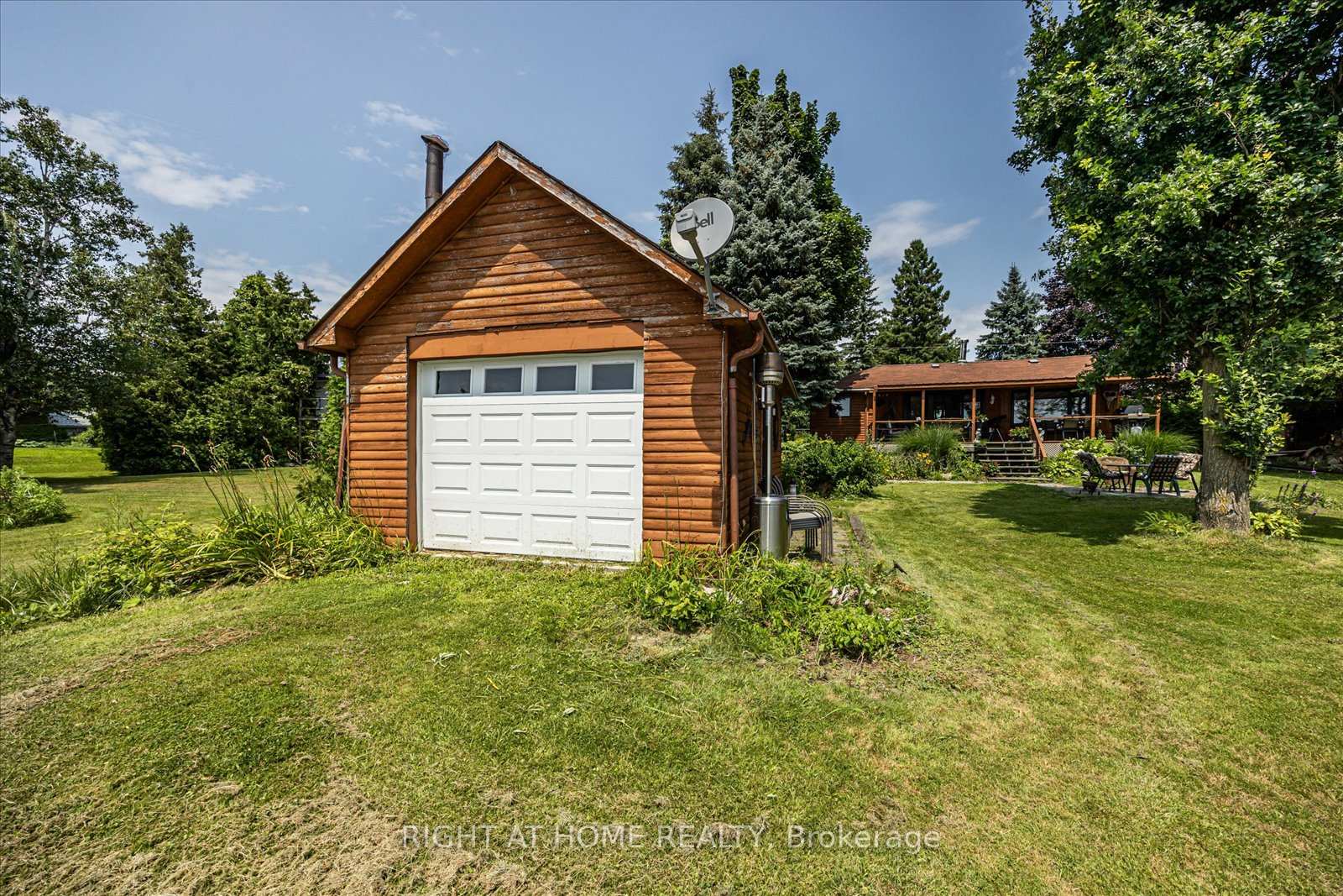 Photo 23 of 93 Oakdene Crescent, Kawartha Lakes, Mariposa — HOMEH