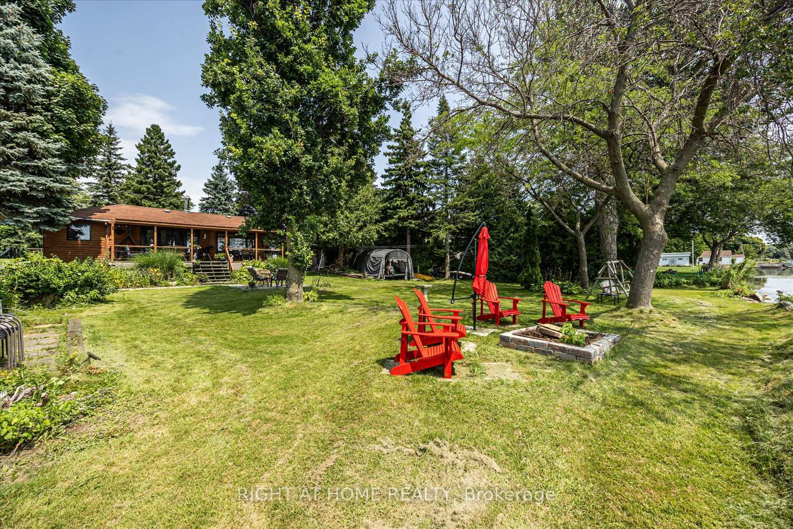 Photo 32 of 93 Oakdene Crescent, Kawartha Lakes, Mariposa — HOMEH