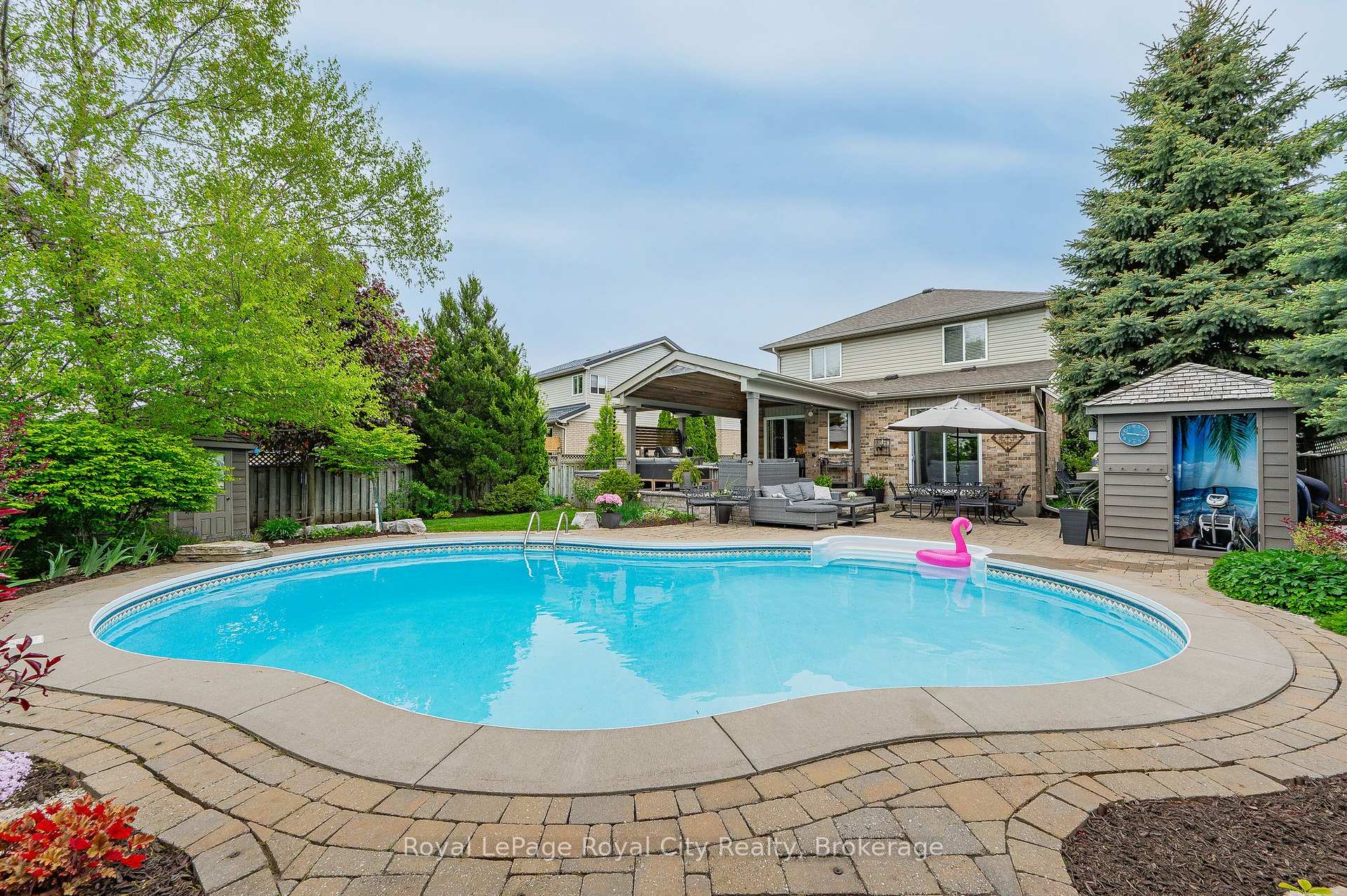 Photo 22 of 4 Lois Lane, Guelph, Willow West/Sugarbush/West Acres — HOMEH