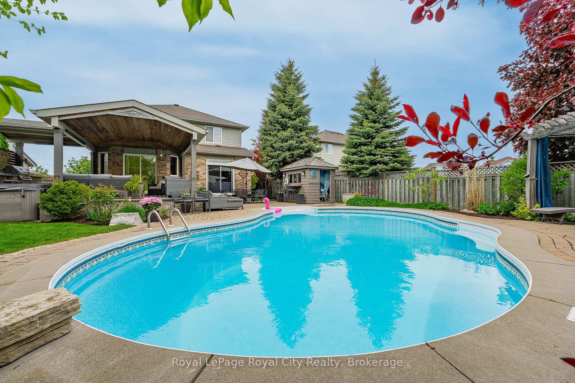 Photo 24 of 4 Lois Lane, Guelph, Willow West/Sugarbush/West Acres — HOMEH