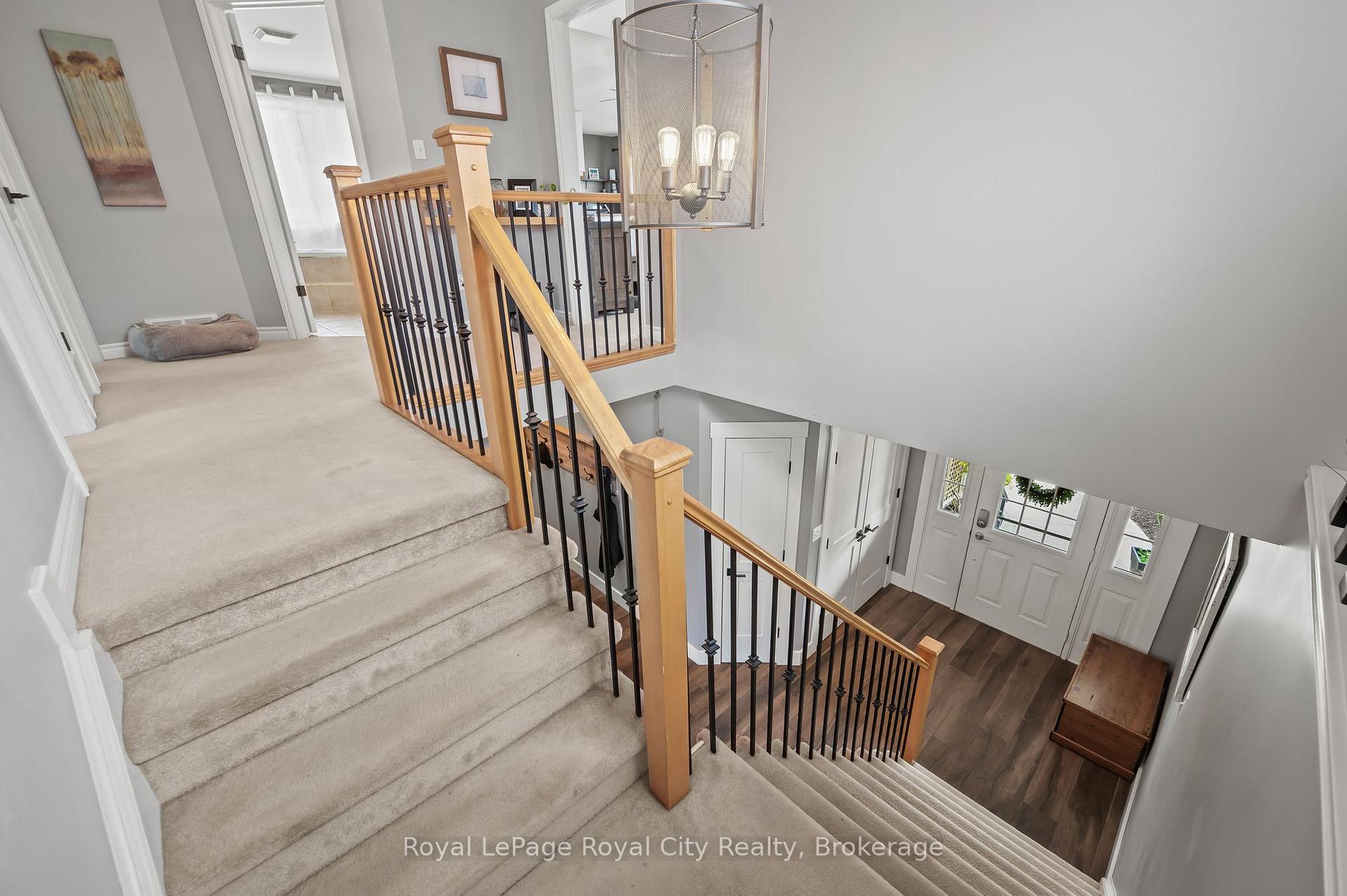 Photo 27 of 4 Lois Lane, Guelph, Willow West/Sugarbush/West Acres — HOMEH