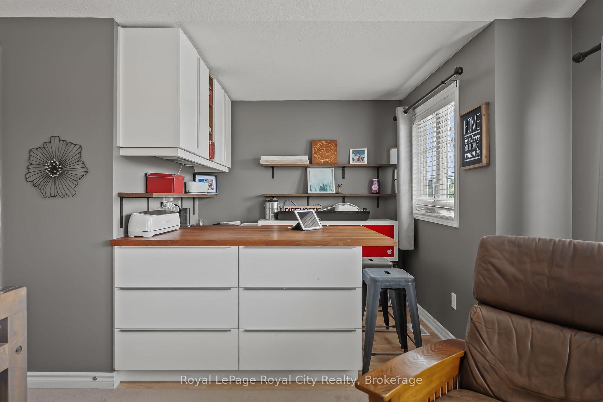 Photo 30 of 4 Lois Lane, Guelph, Willow West/Sugarbush/West Acres — HOMEH