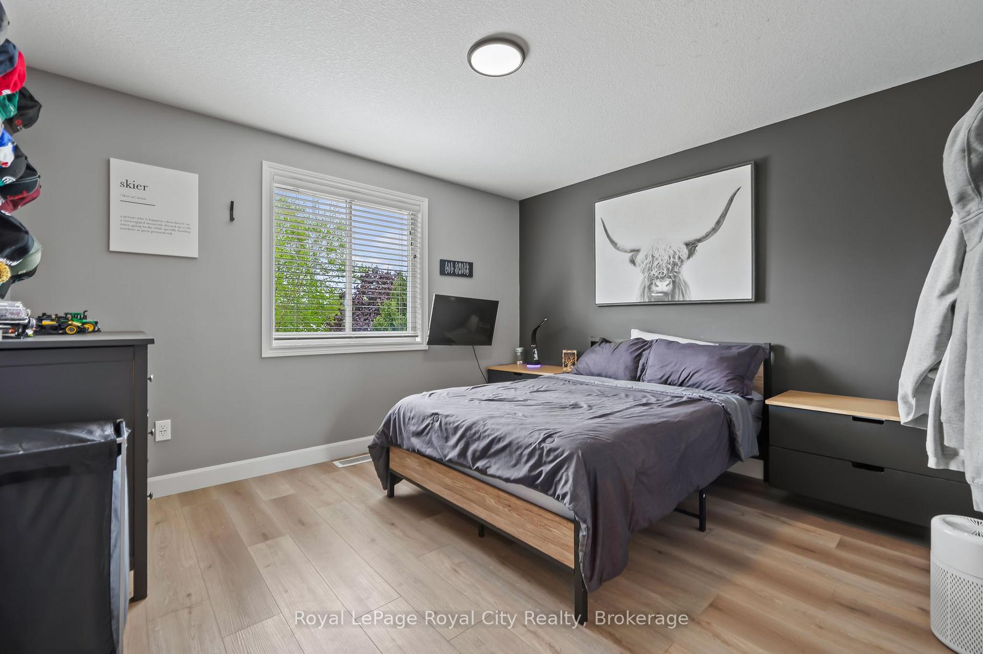 Photo 33 of 4 Lois Lane, Guelph, Willow West/Sugarbush/West Acres — HOMEH