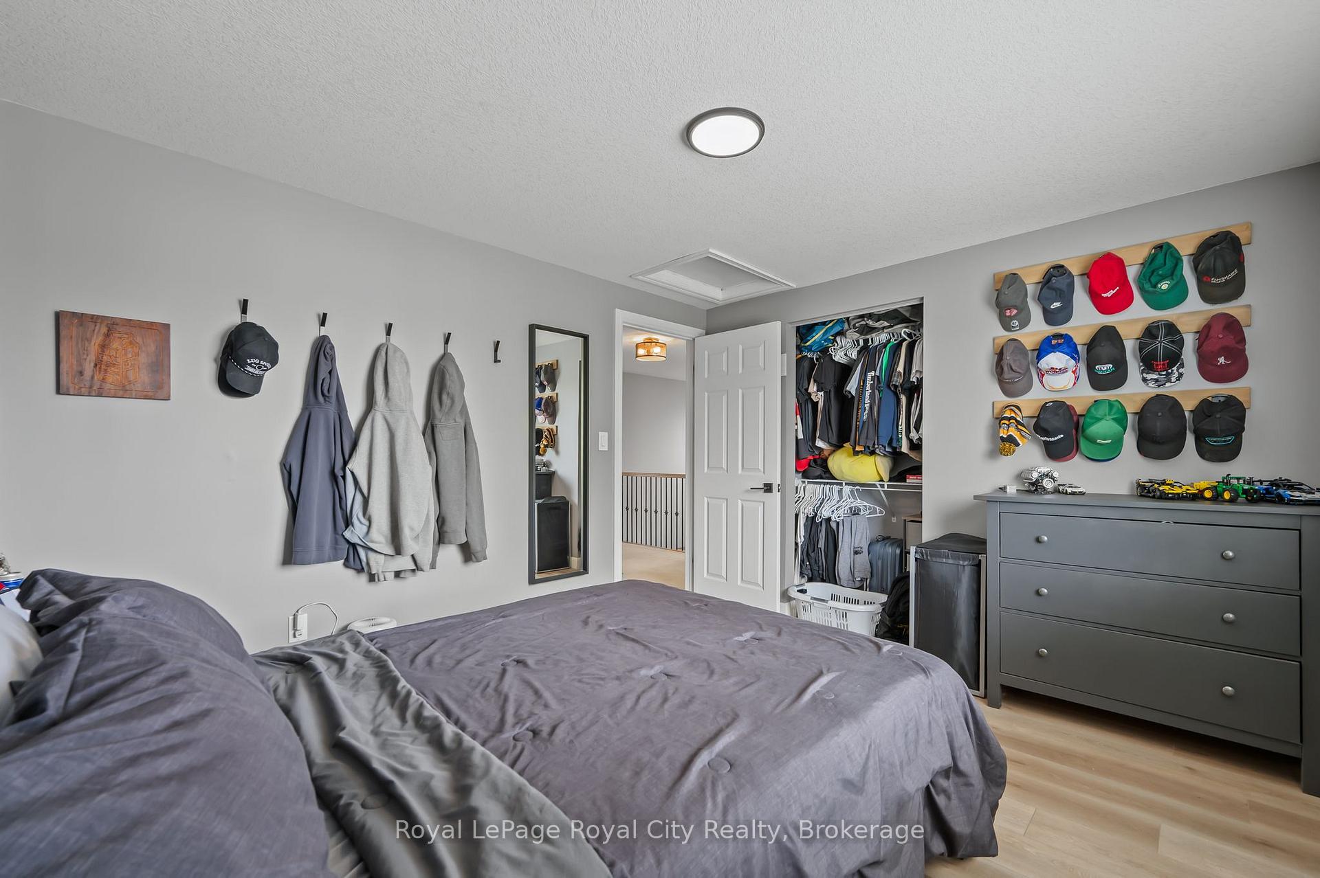 Photo 34 of 4 Lois Lane, Guelph, Willow West/Sugarbush/West Acres — HOMEH