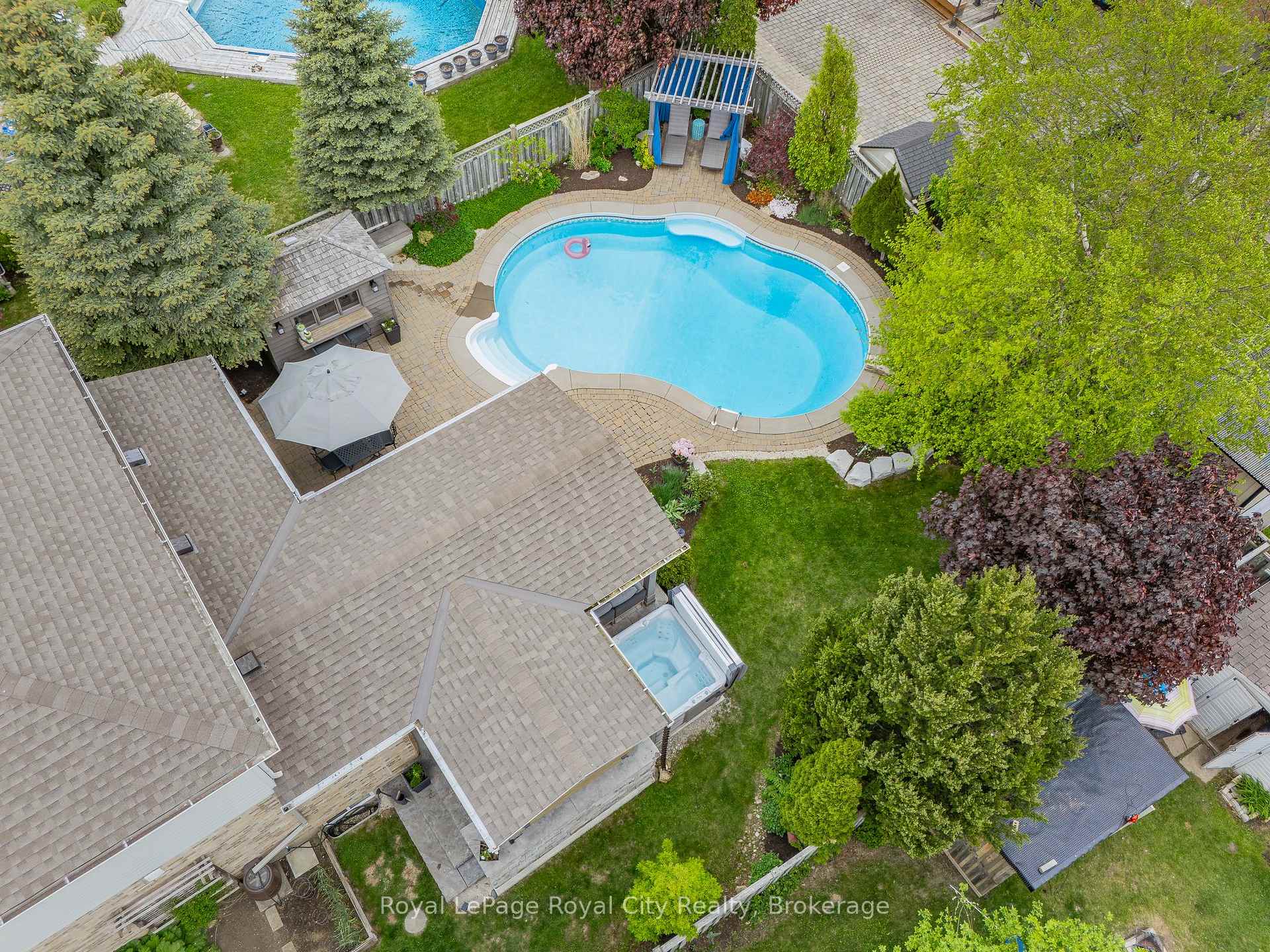 Photo 49 of 4 Lois Lane, Guelph, Willow West/Sugarbush/West Acres — HOMEH