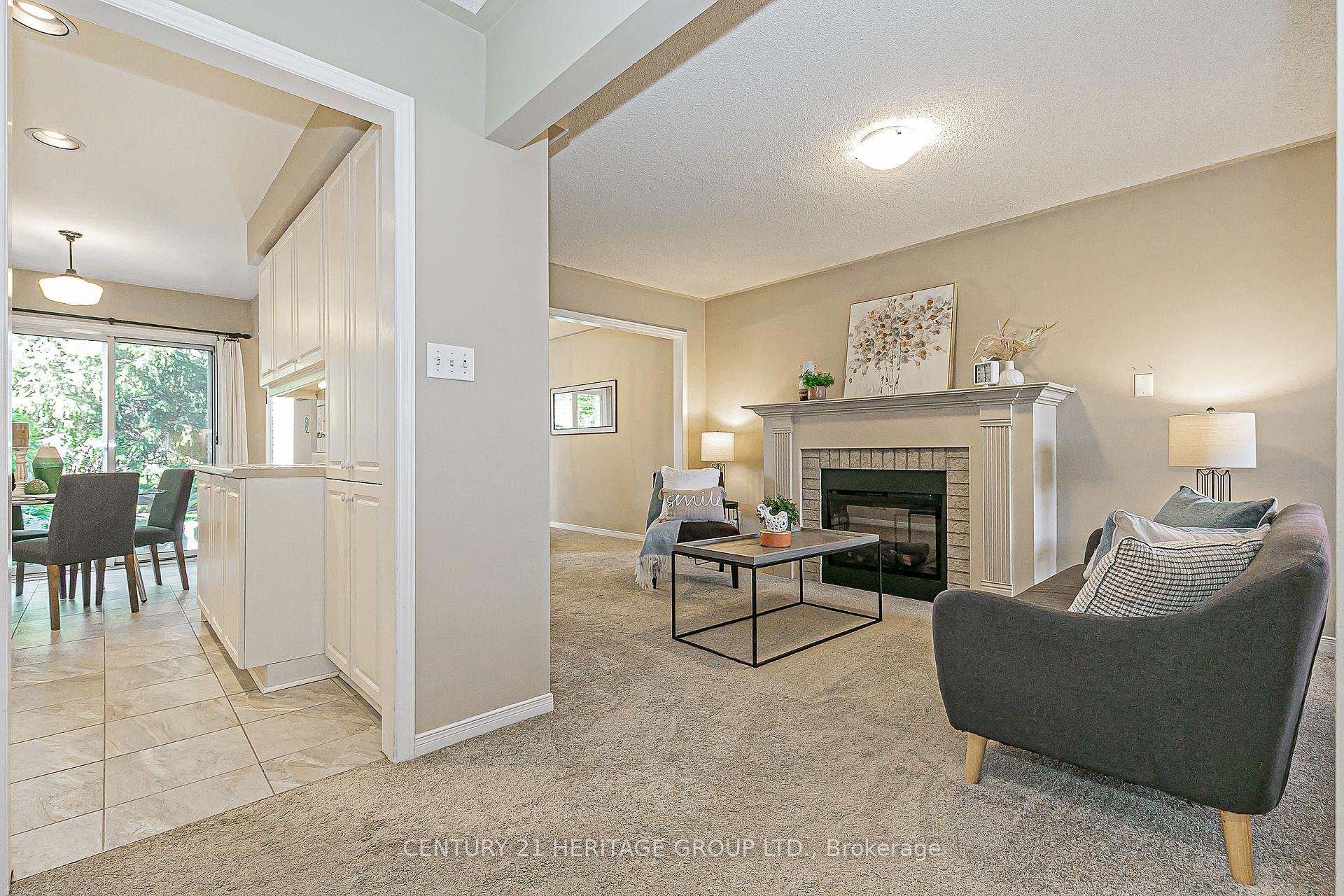 Photo 3 of 80 Primeau Drive, Aurora, Aurora Grove — HOMEH