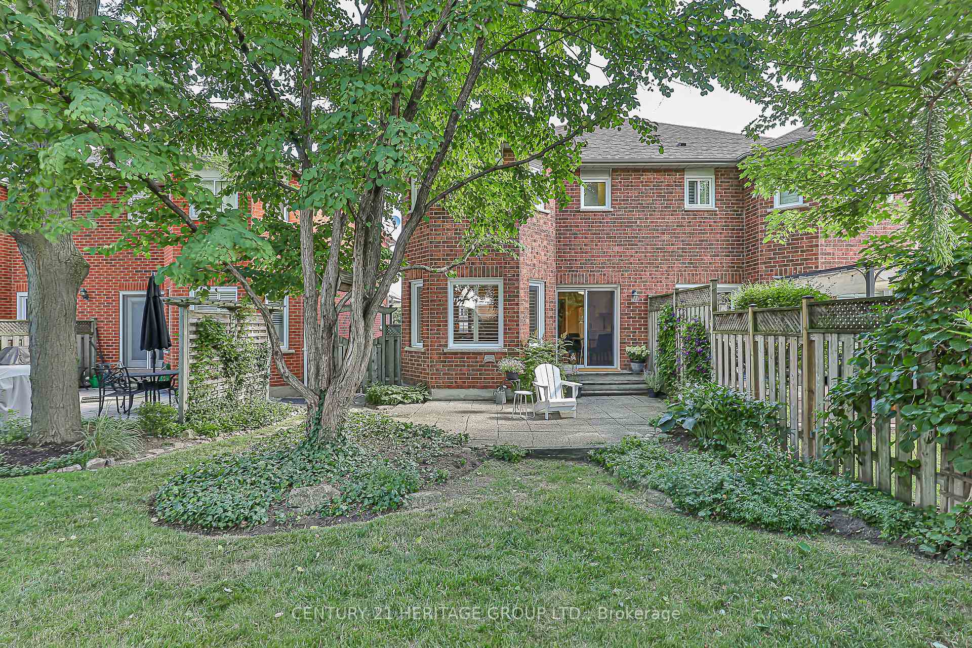 Photo 21 of 80 Primeau Drive, Aurora, Aurora Grove — HOMEH