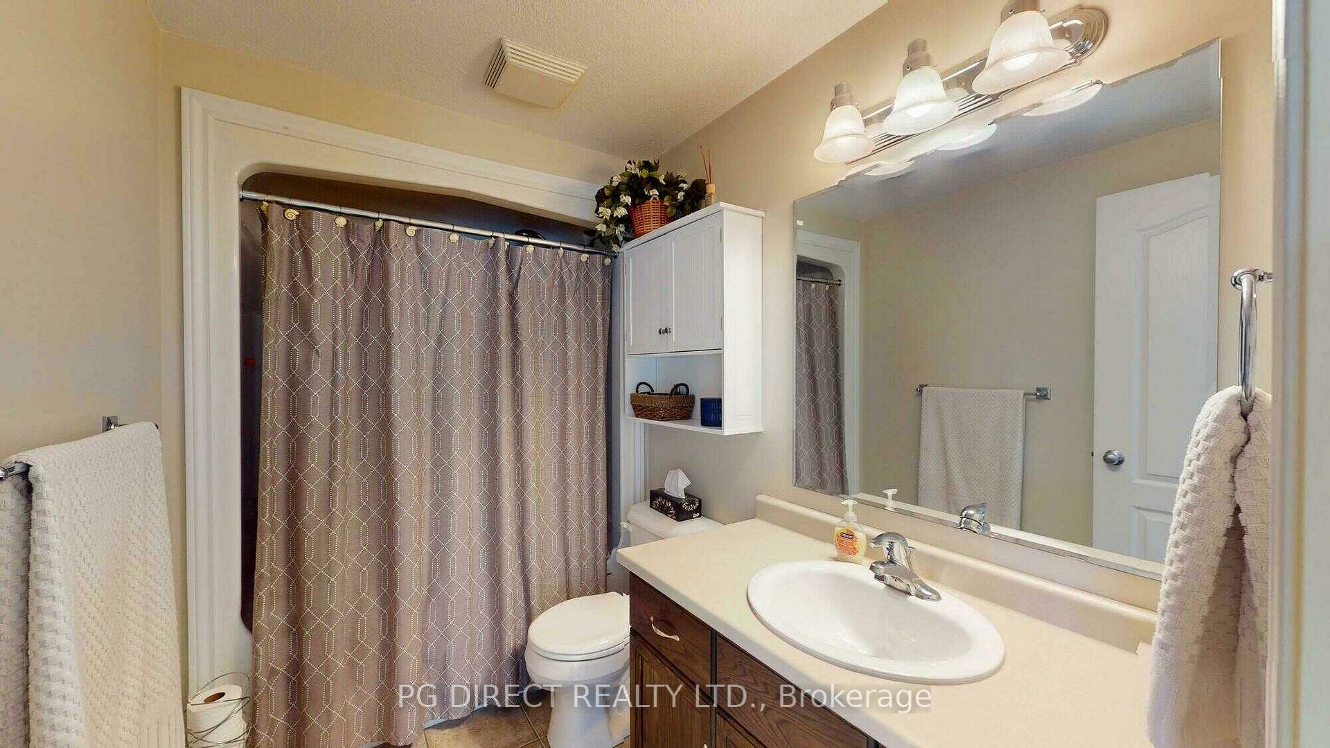 Photo 13 of 46 Vipond Street, Guelph, Grange Road — HOMEH