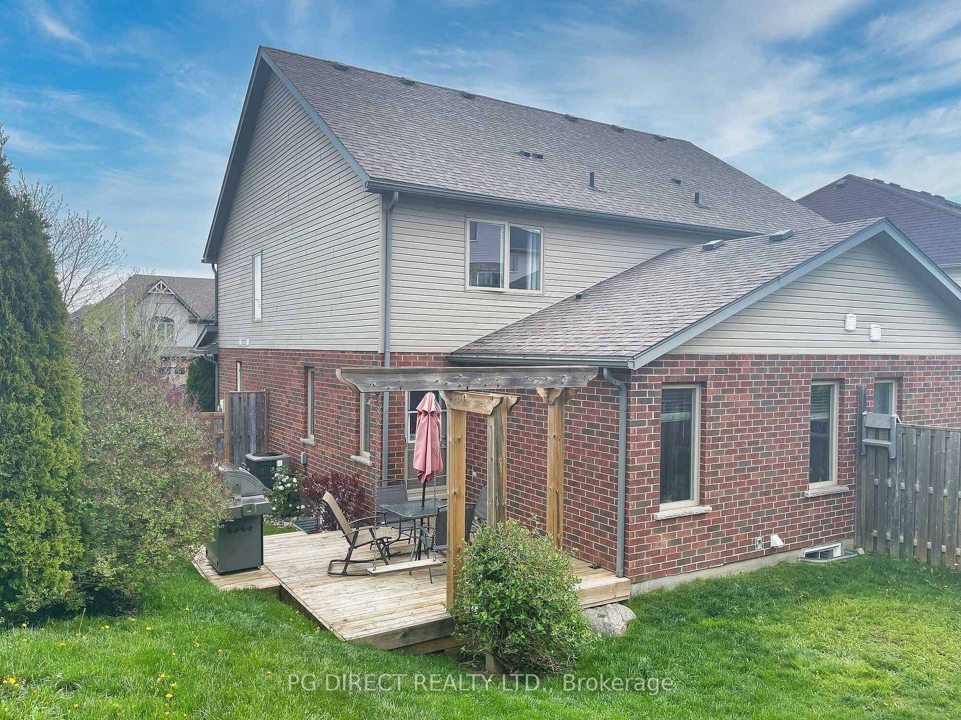 Photo 17 of 46 Vipond Street, Guelph, Grange Road — HOMEH