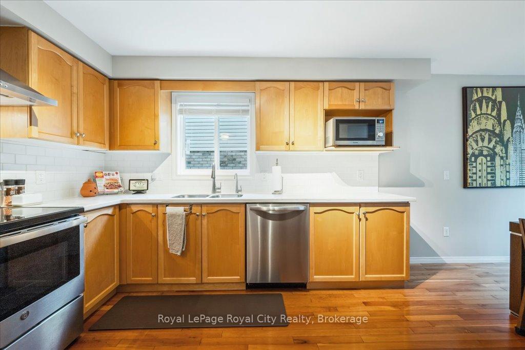 Photo 16 of 10 O'Connor Lane, Guelph, Grange Road — HOMEH