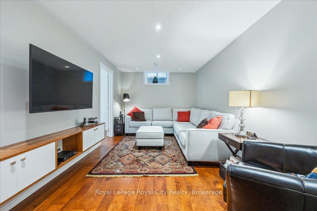Photo 28 of 10 O'Connor Lane, Guelph, Grange Road — HOMEH