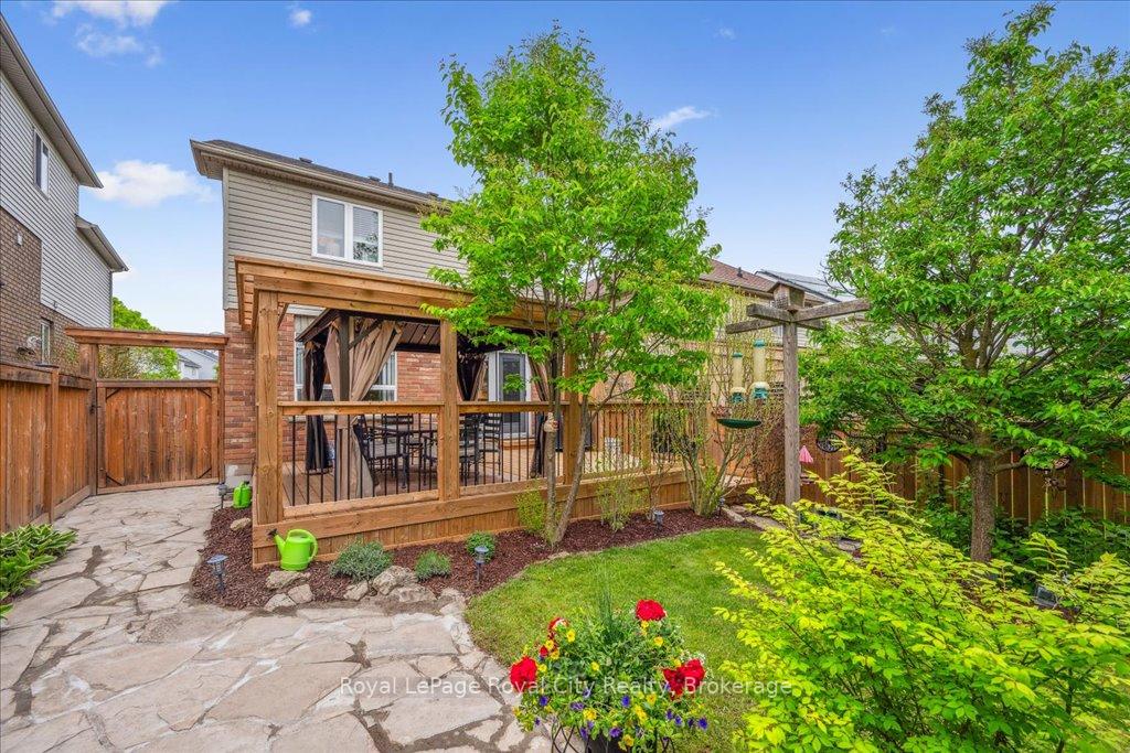 Photo 32 of 10 O'Connor Lane, Guelph, Grange Road — HOMEH