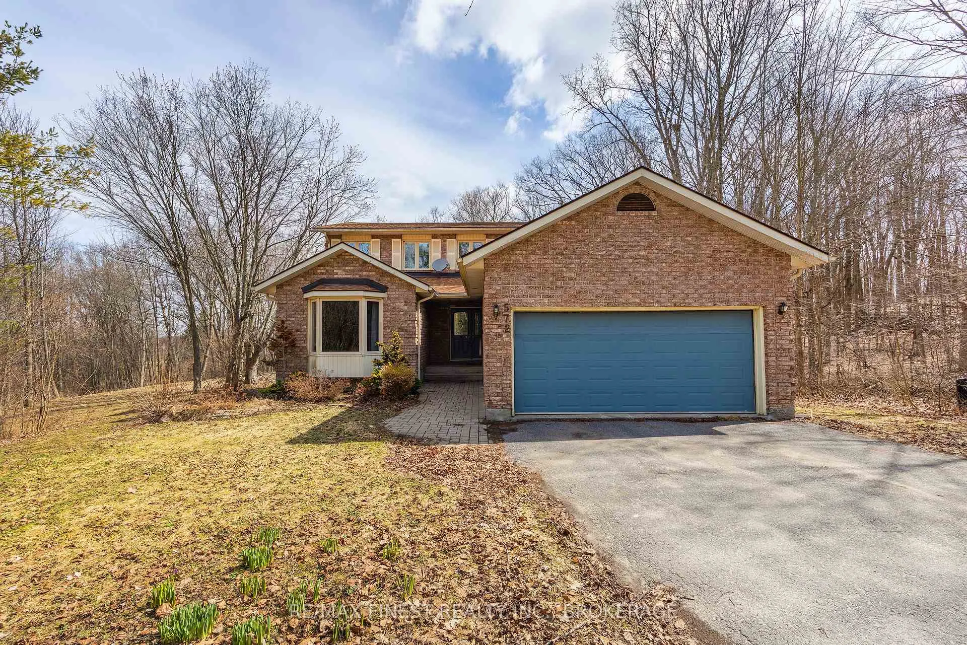Photo 3 of 572 River Ridge Drive, Kingston, City North of 401 — HOMEH