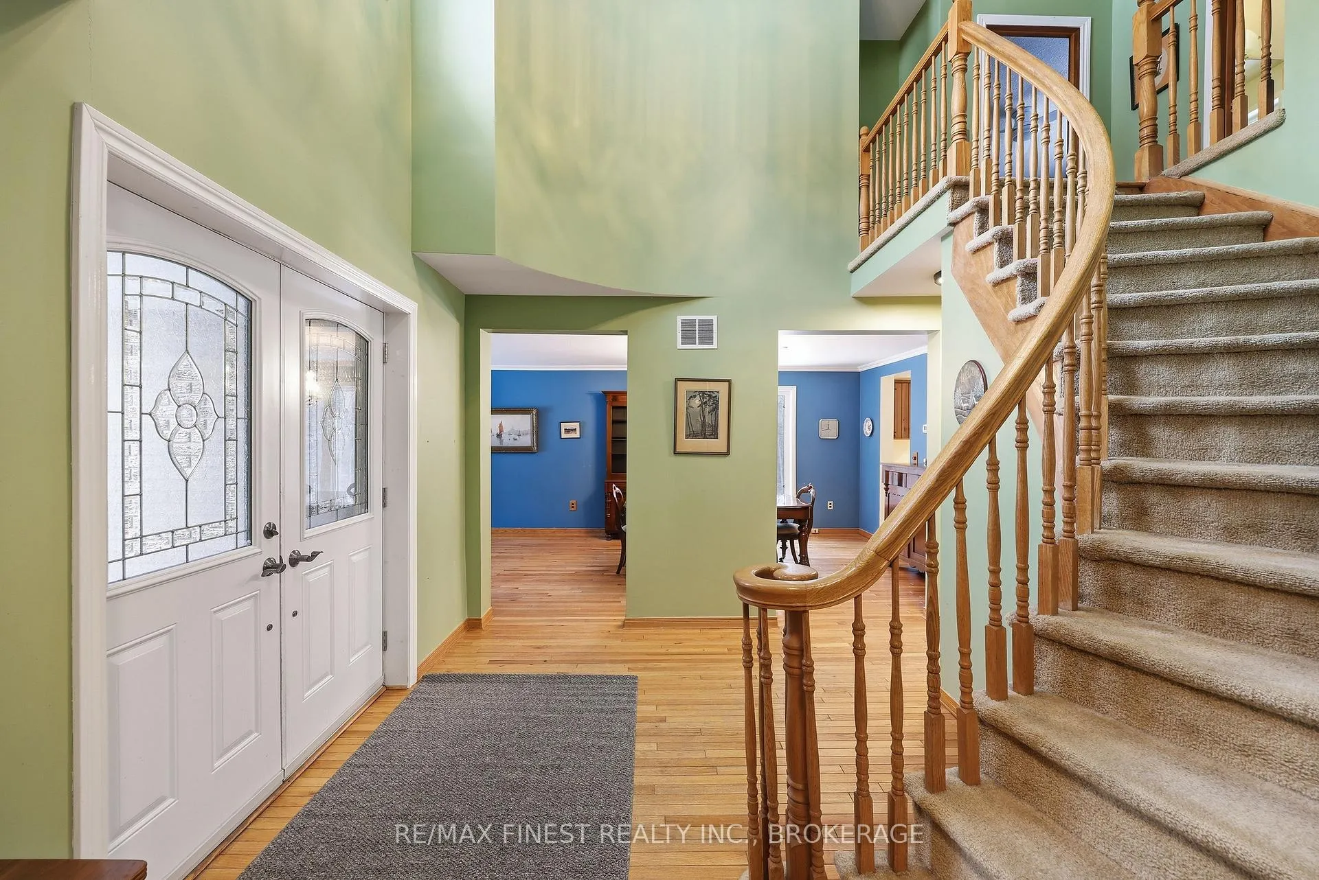 Photo 7 of 572 River Ridge Drive, Kingston, City North of 401 — HOMEH