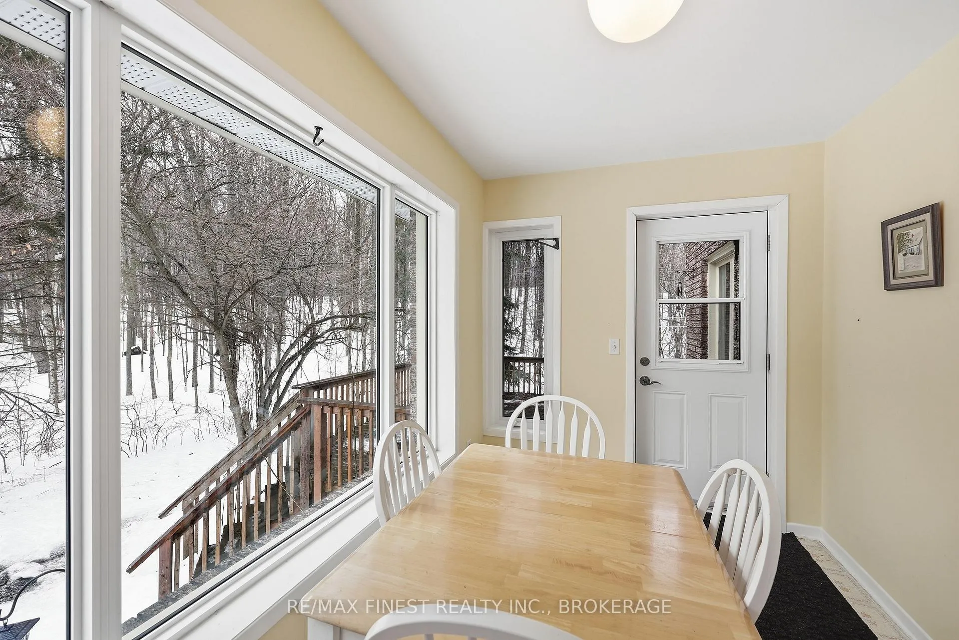 Photo 14 of 572 River Ridge Drive, Kingston, City North of 401 — HOMEH