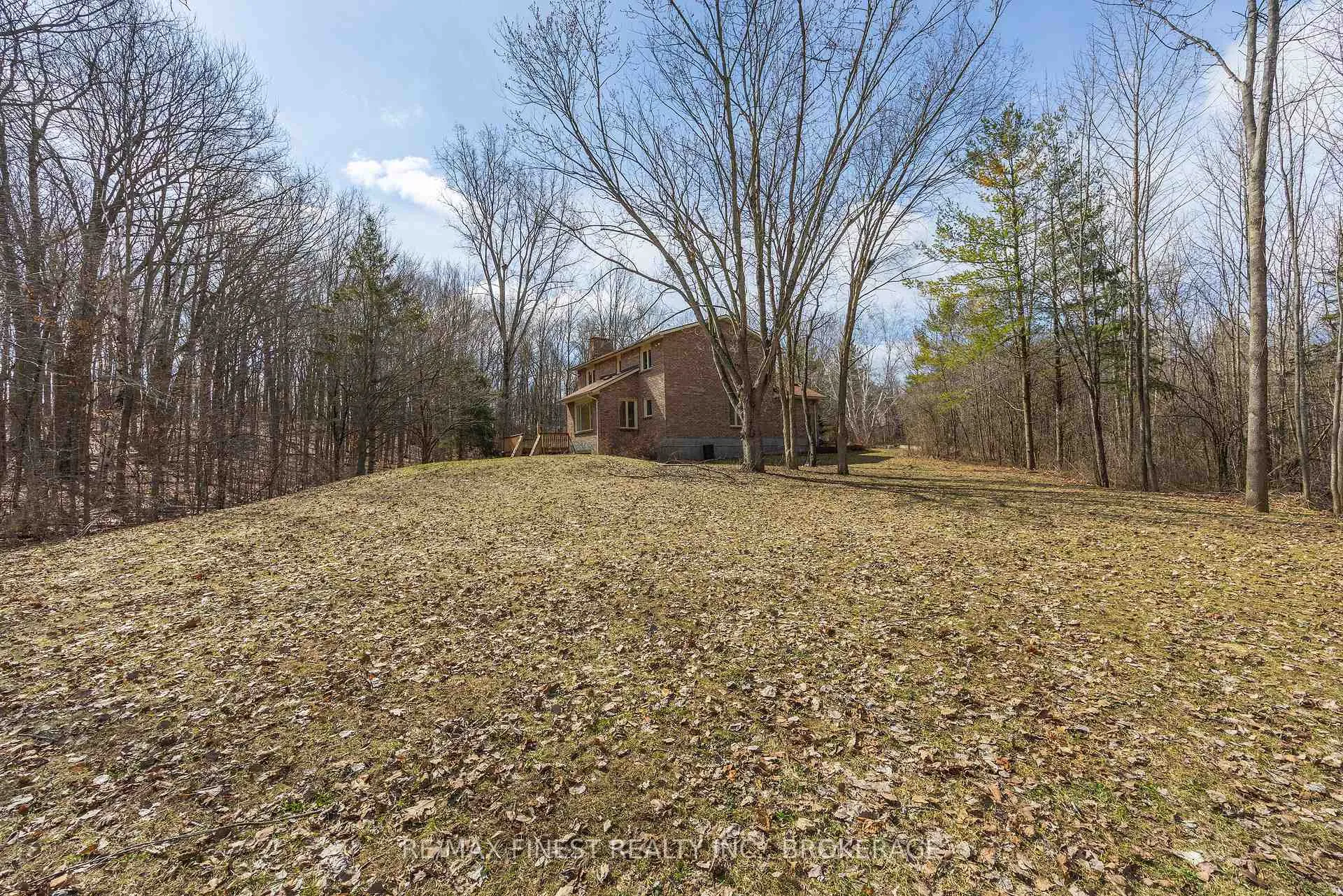 Photo 46 of 572 River Ridge Drive, Kingston, City North of 401 — HOMEH