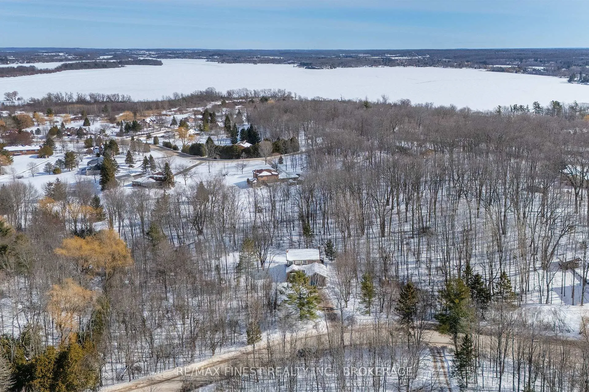 Photo 48 of 572 River Ridge Drive, Kingston, City North of 401 — HOMEH