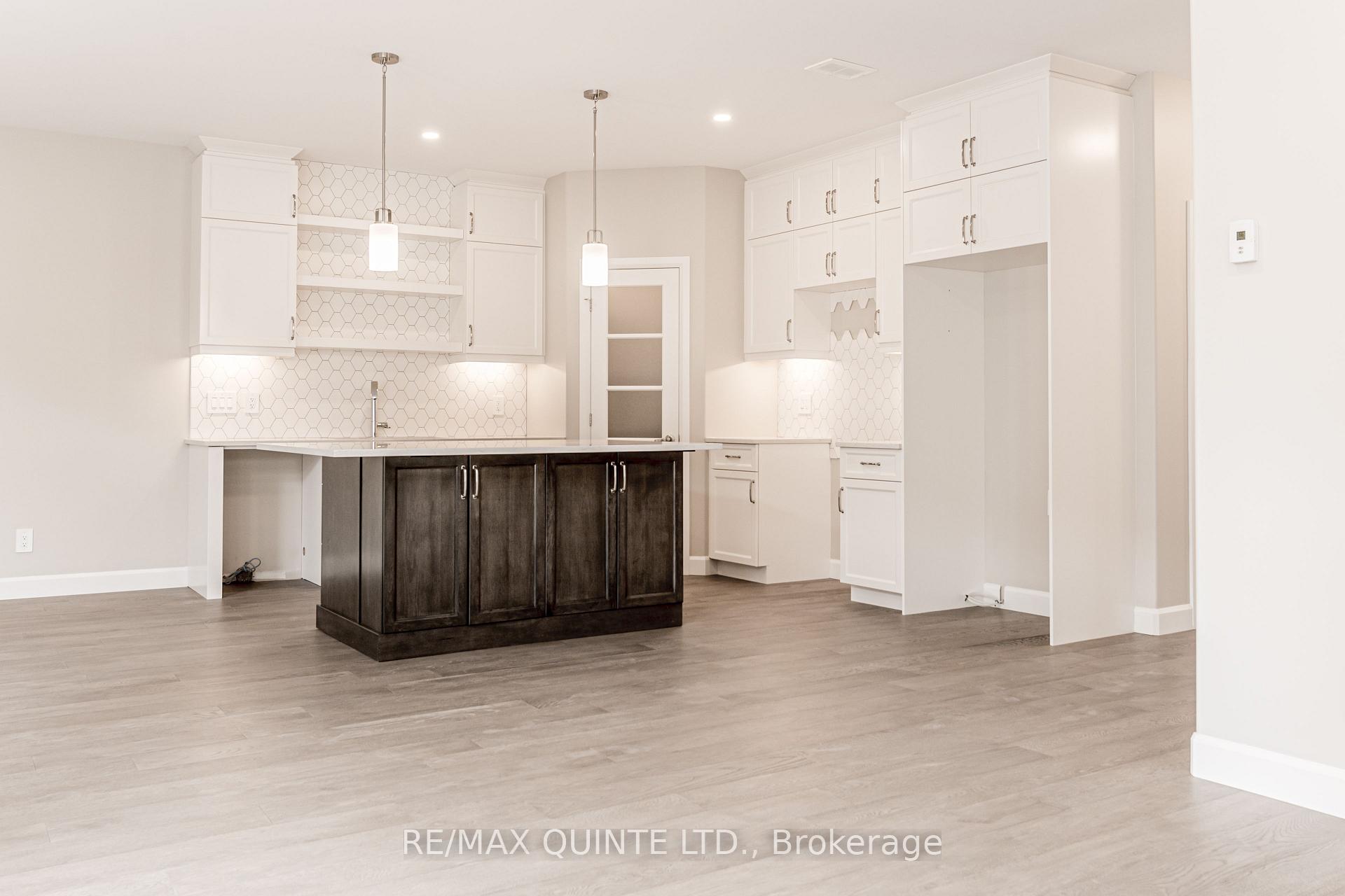 Photo 20 of 94A Riverstone Way, Belleville, Thurlow Ward — HOMEH