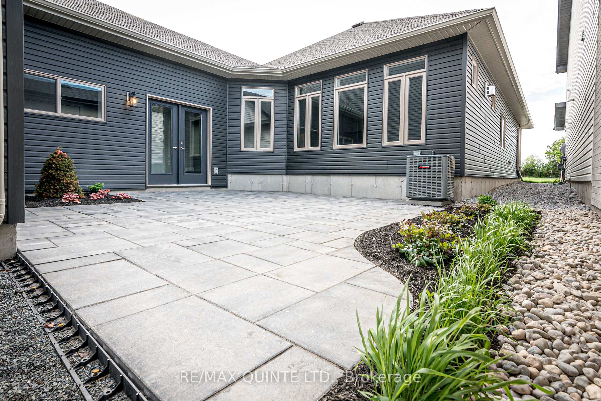 Photo 24 of 94A Riverstone Way, Belleville, Thurlow Ward — HOMEH